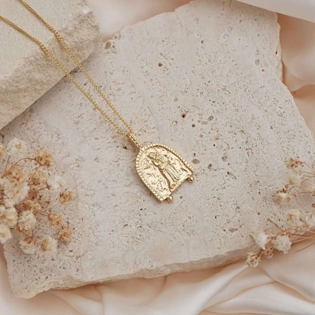 Joan of Arc - Icon of Freedom, Determination & Independence - Gold - Image 4