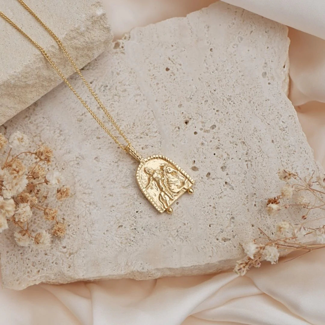 Joan of Arc - Icon of Freedom, Determination & Independence - Gold - Image 5