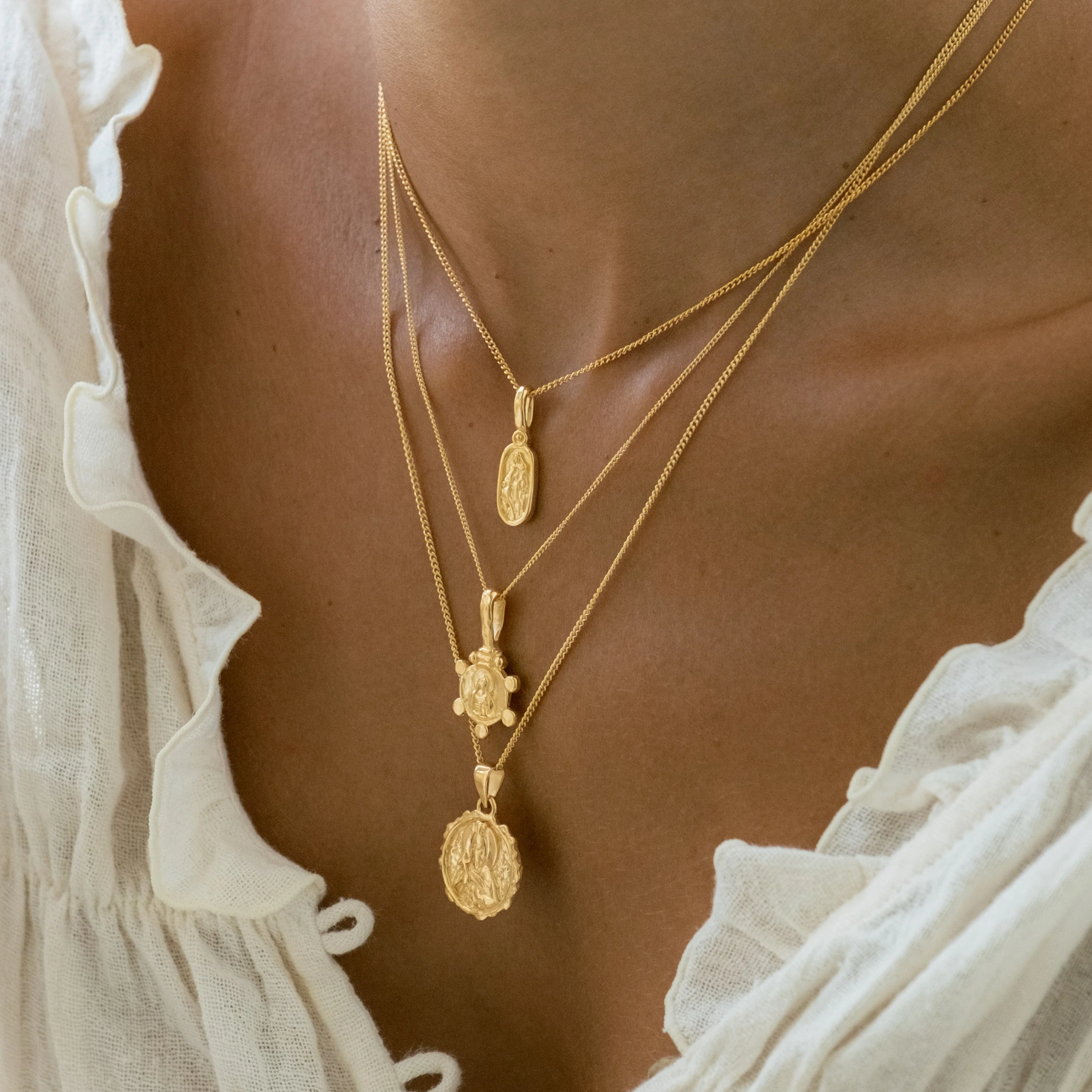 9KT SOLID GOLD Mary Magdalene - Symbol of Power, Grace, Loyalty & Adversity CHARM ONLY - Image 4