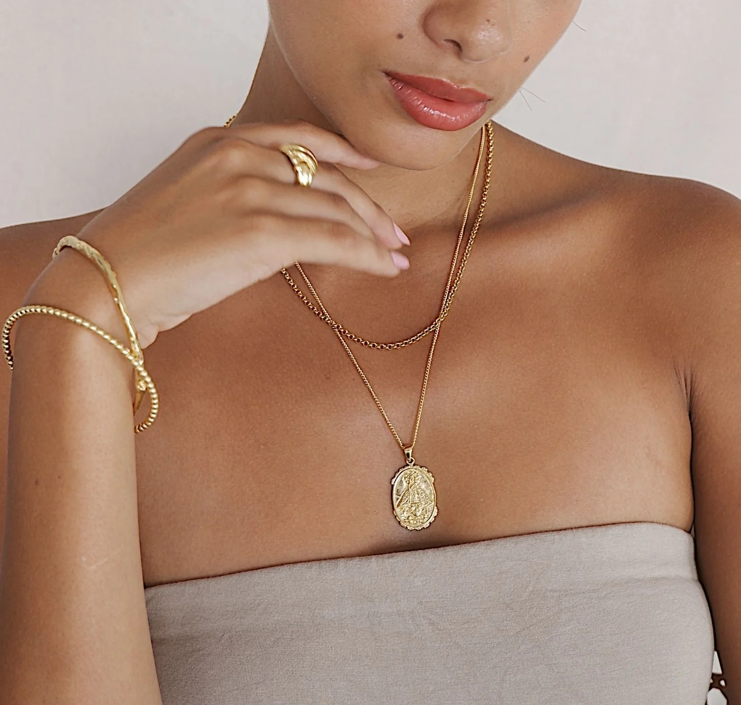 Our Lady of Charity - Patroness of Cuba Necklace - Gold - Image 5