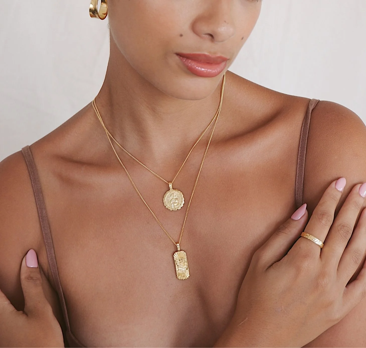 St Luke - Patron Saint of Creativity & Artists Necklace - Gold - Image 4