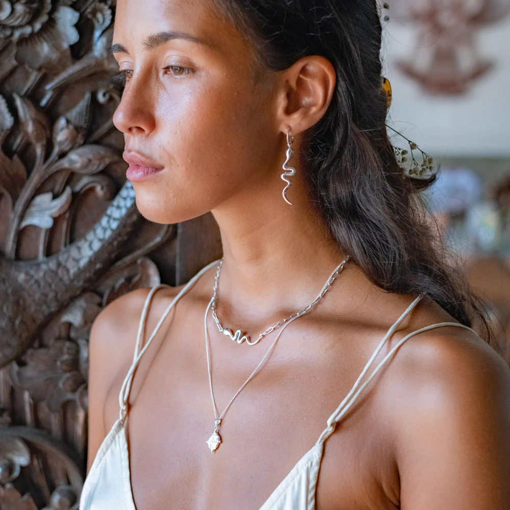 Aphrodite Necklace for Love - Silver - Image 6