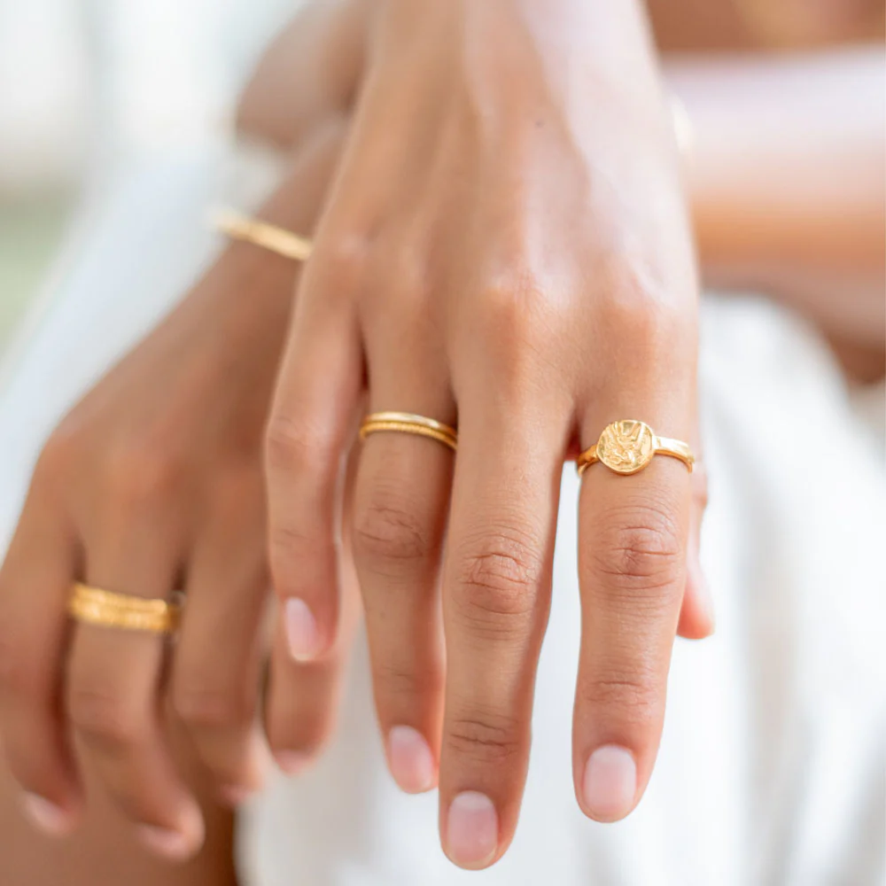 Aphrodite Ring for Love -  Gold - Image 4