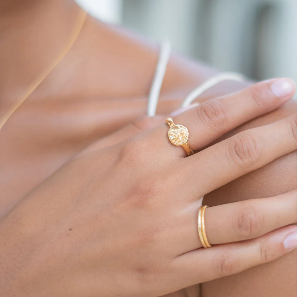 Aphrodite Ring for Love -  Gold - Image 5