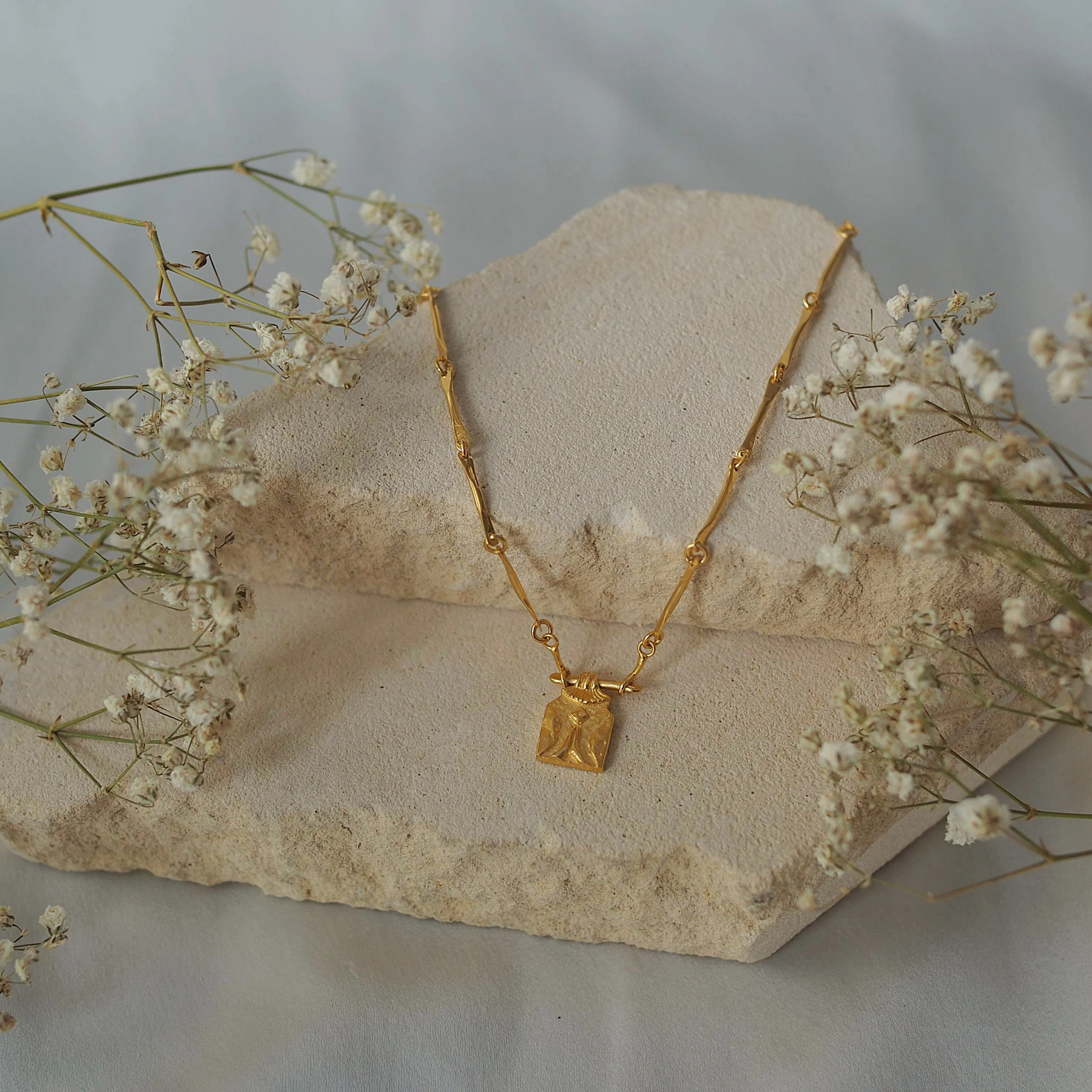 Balance Necklace (Reversible) - Gold - Image 4