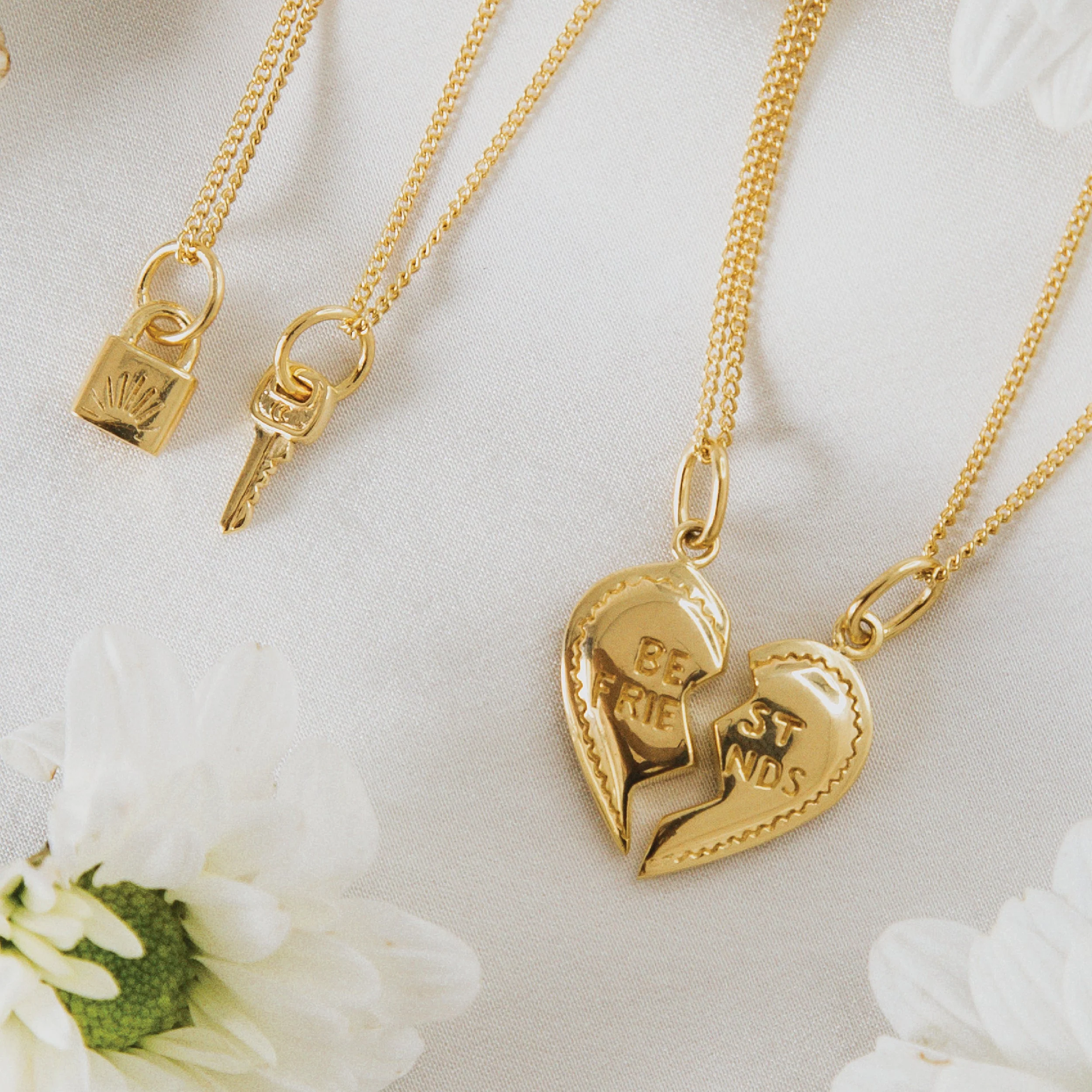 BFF Broken Heart Necklace SET - Mixed - Image 5