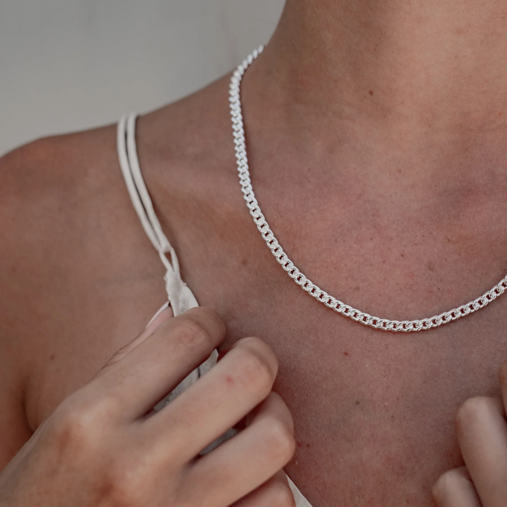 Brooklyn Flat Curb Necklace - Silver - Image 2