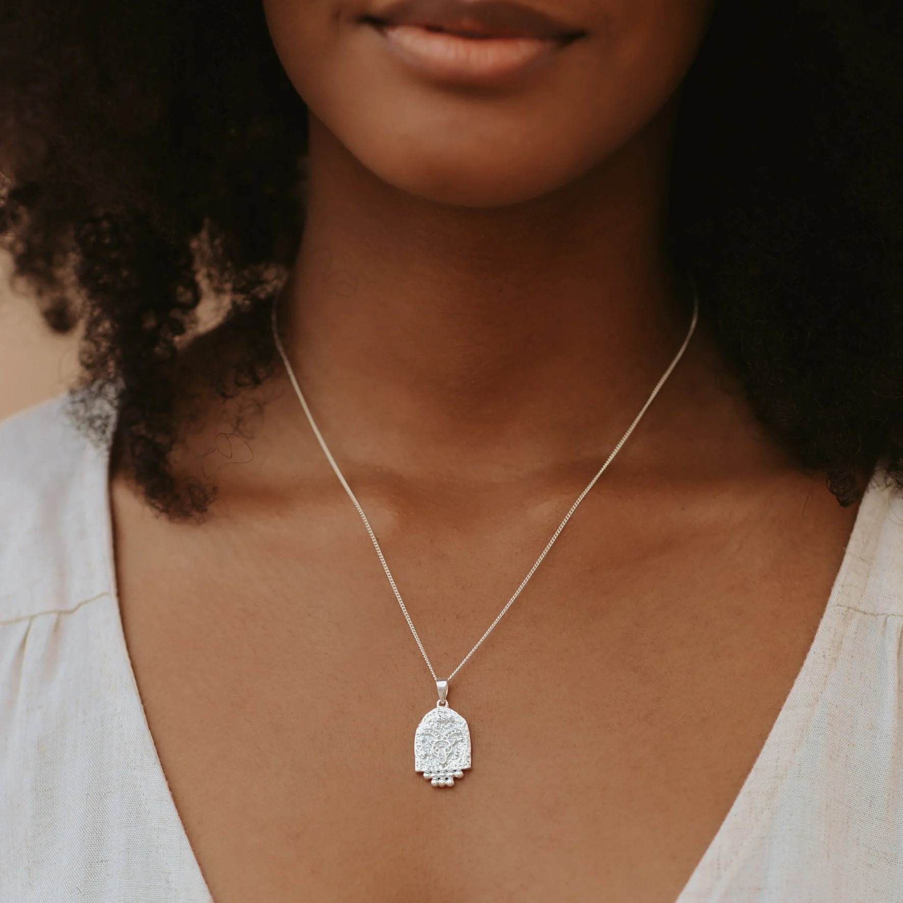 CAPRICORN ZODIAC NECKLACE - SILVER - Image 2
