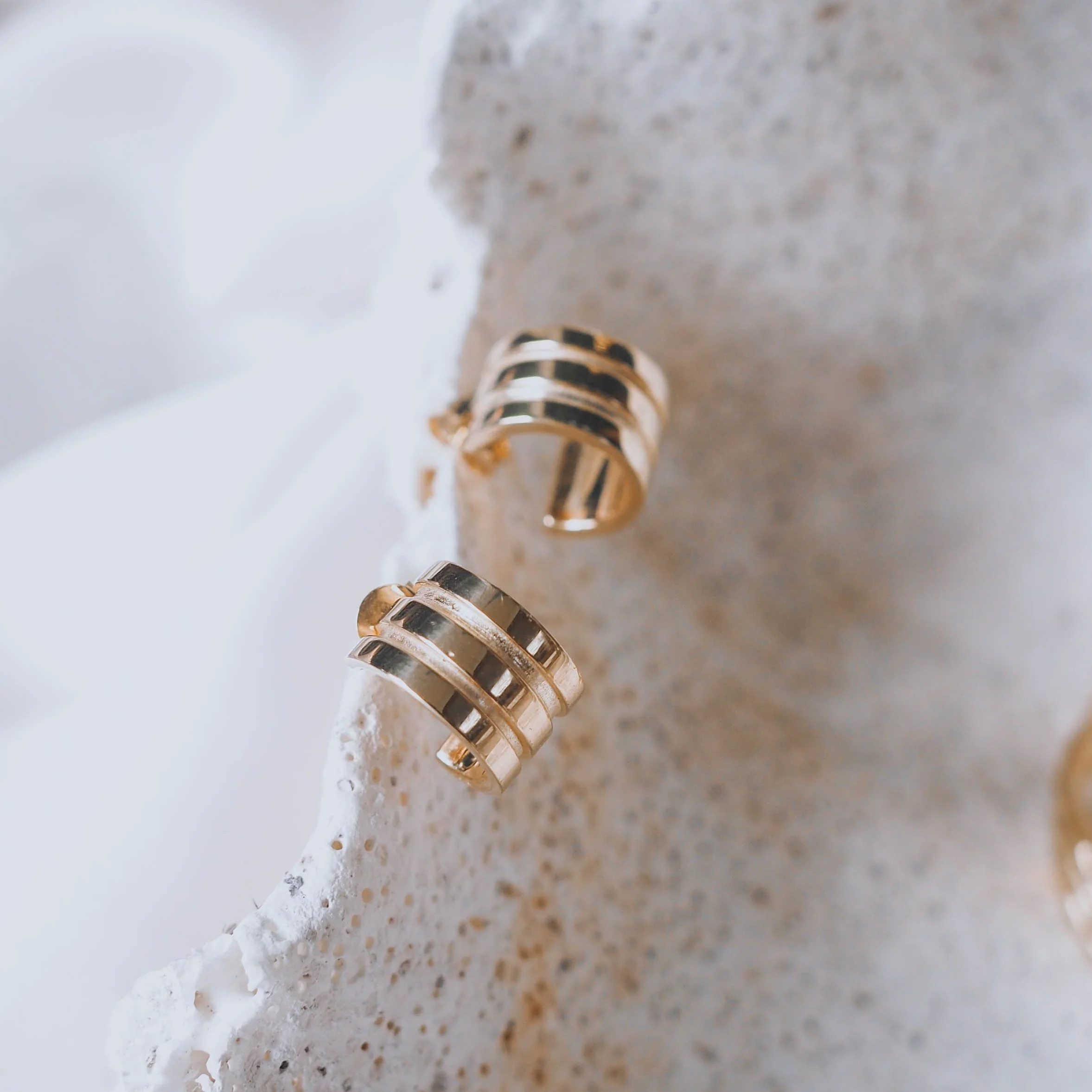 CELESTE HOOPS - GOLD - Image 5