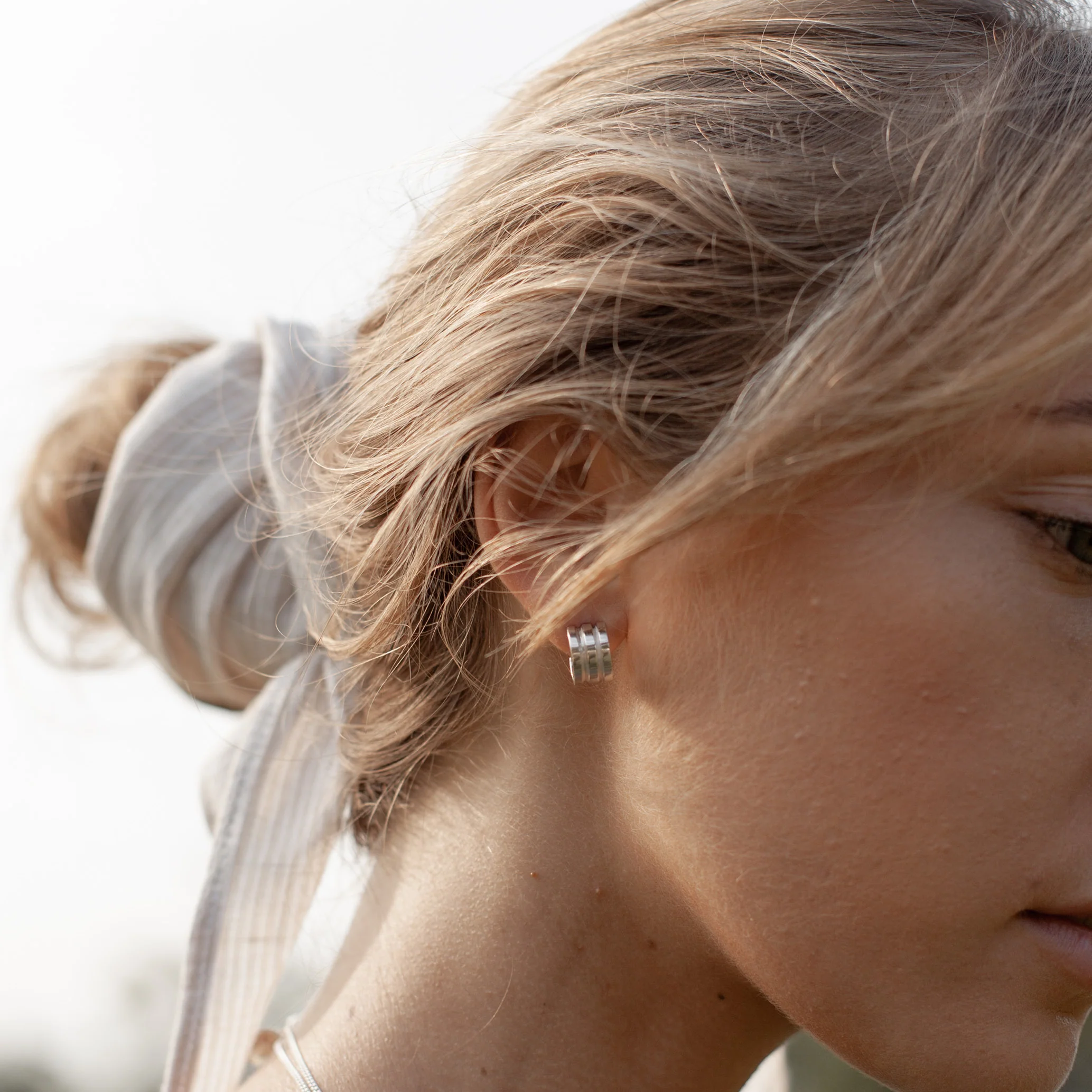 CELESTE HOOPS - SILVER - Image 3