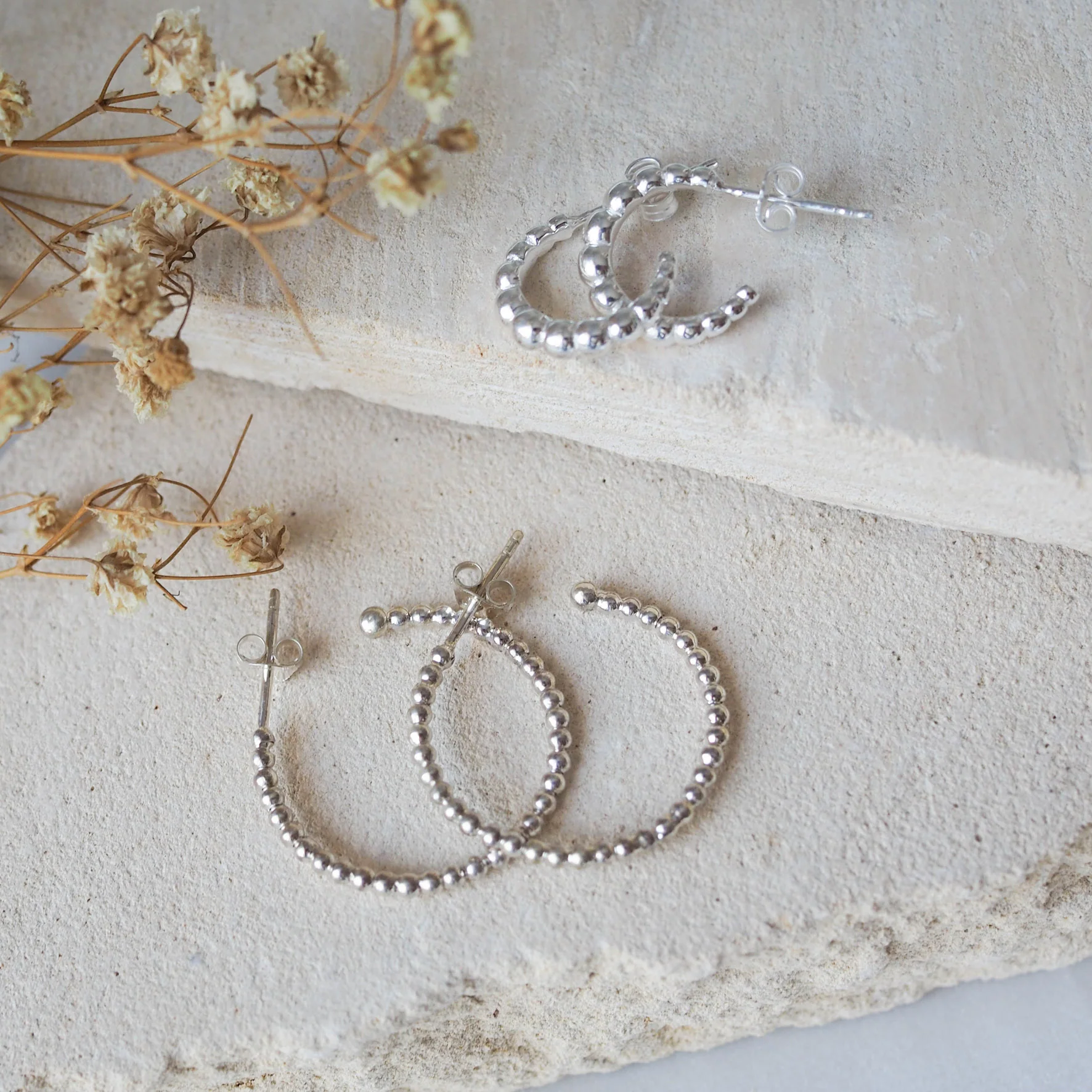 Central Park Dotty Earrings 23mm - Silver - Image 6