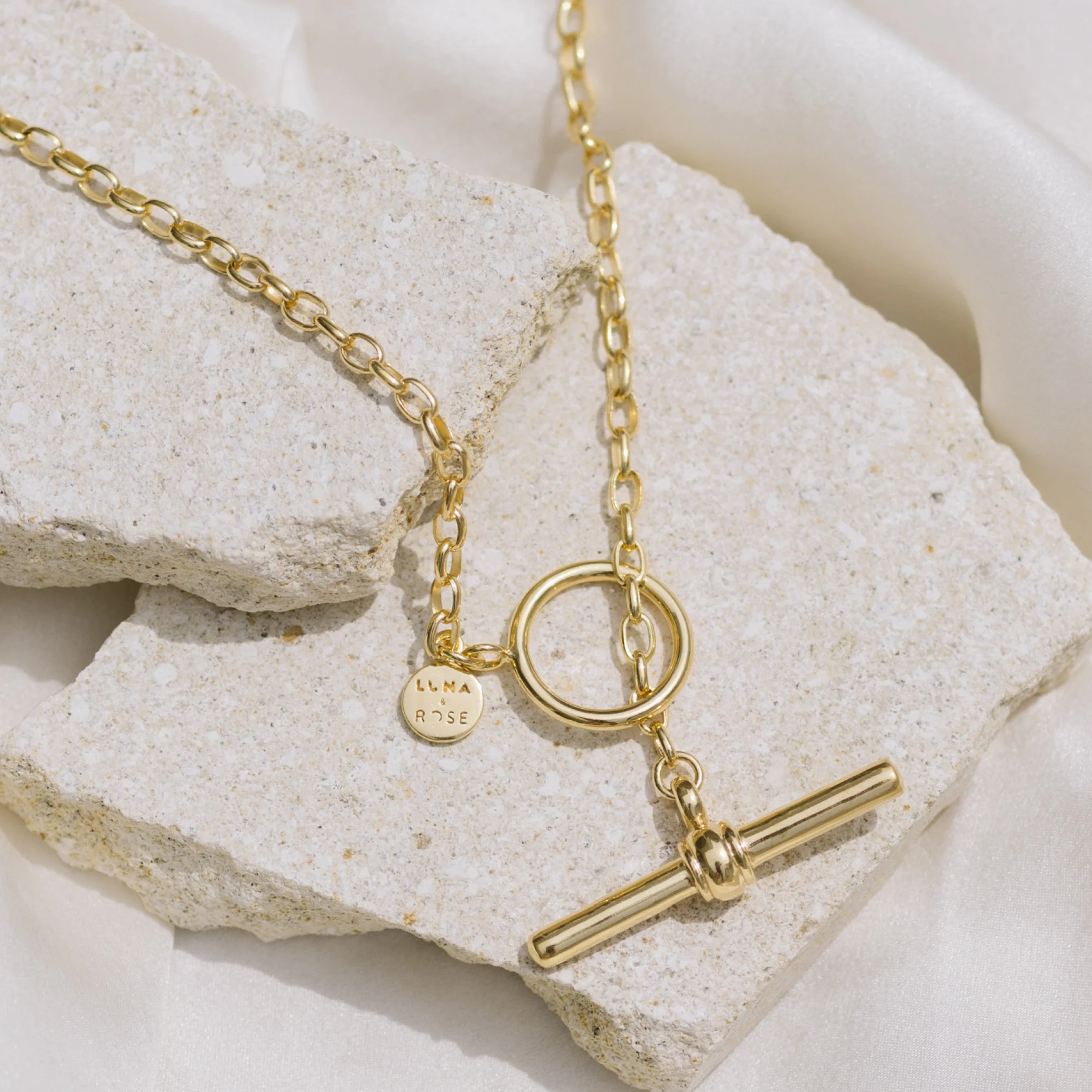 Cher FOB Chain Necklace - Gold - Image 3