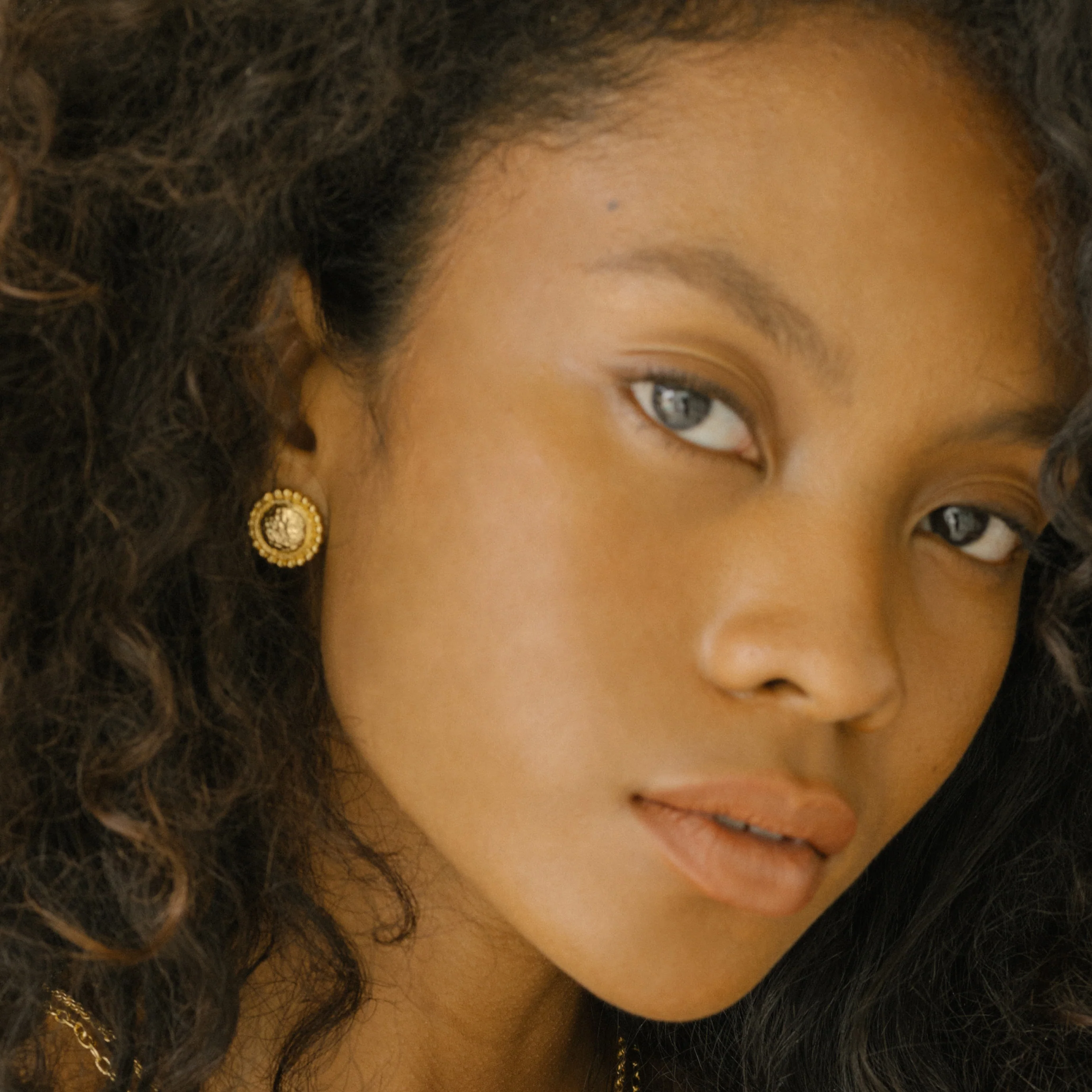 Classic Bowie Earrings - Gold - Image 2