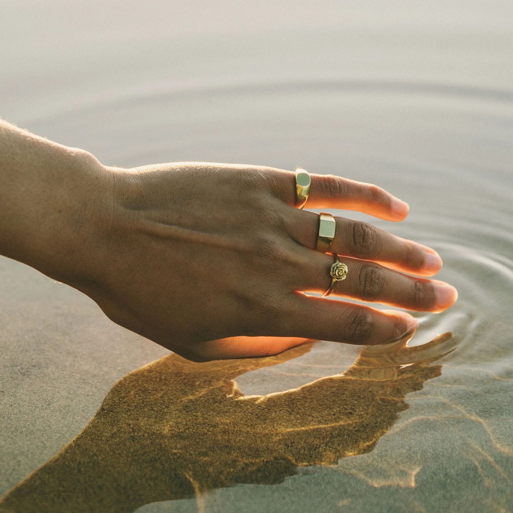 Classic Square Signet Ring - Gold - Image 3