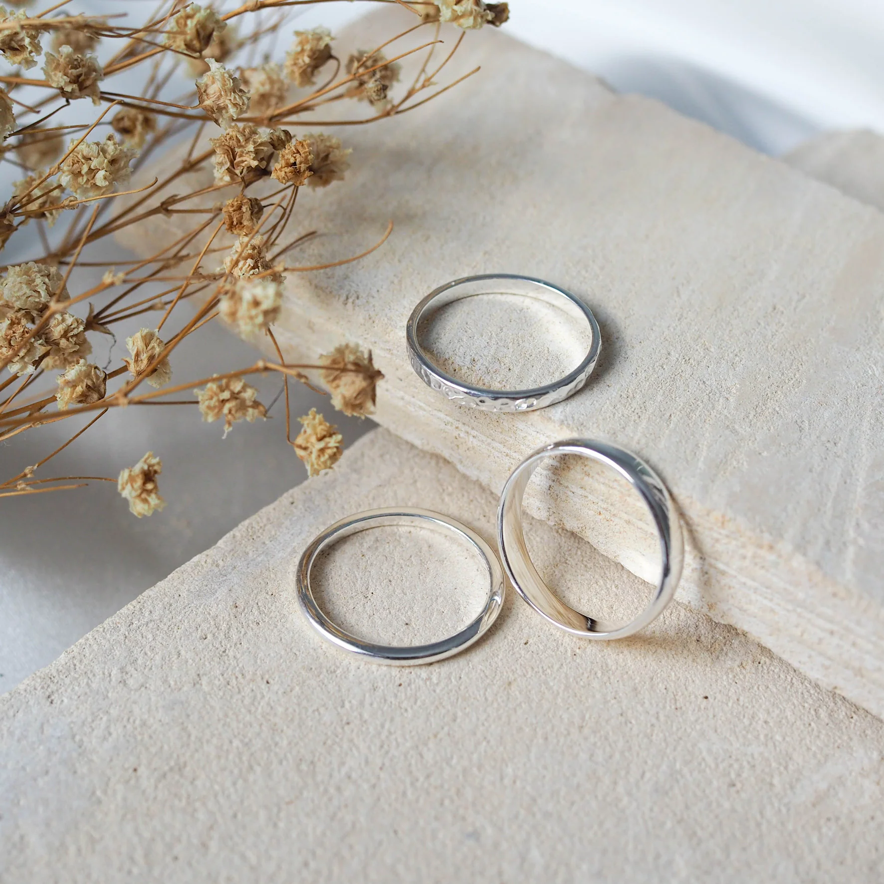 Classic Thin Band 4mm - Silver - Image 5