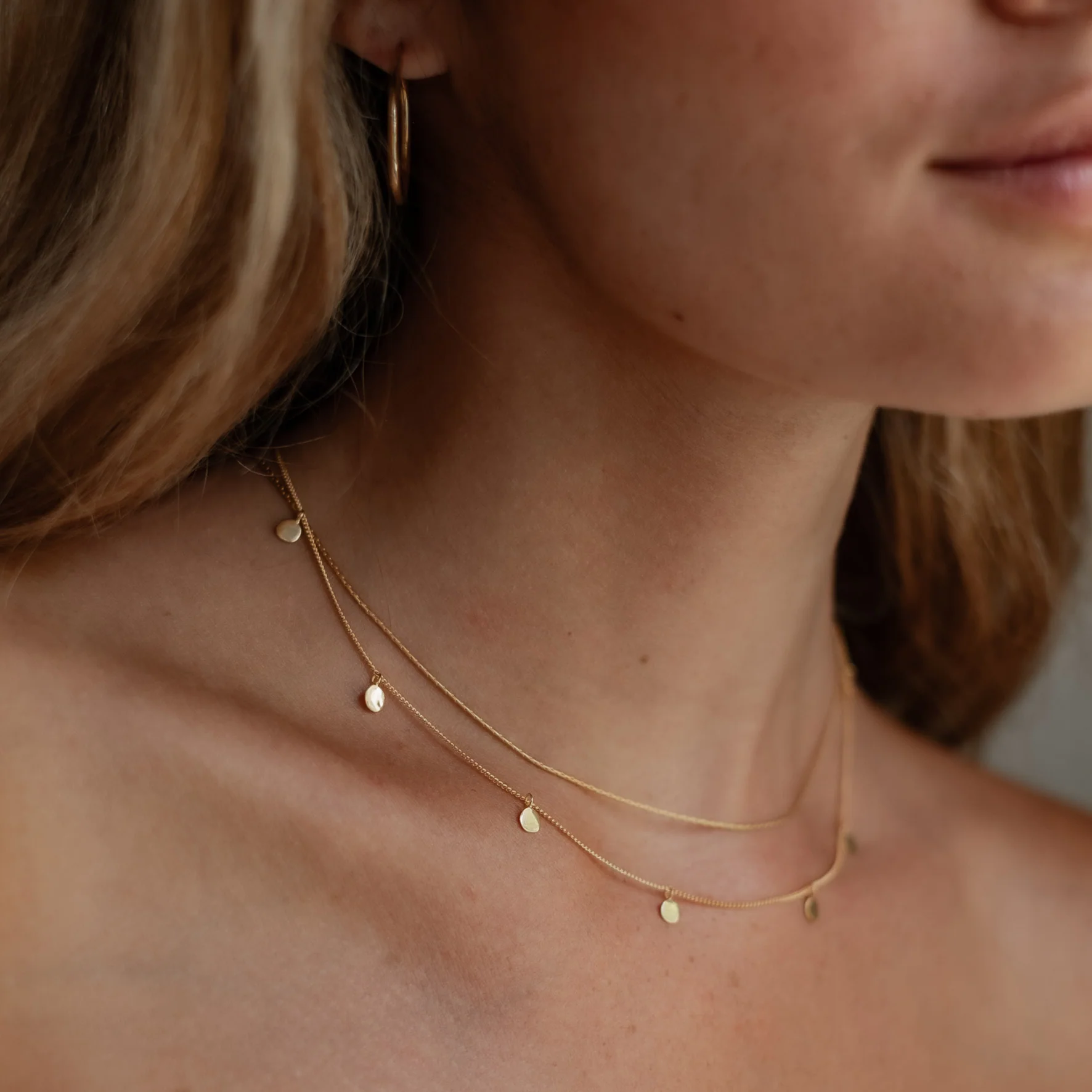 High Line Fine Chain Necklace - Gold - Image 4