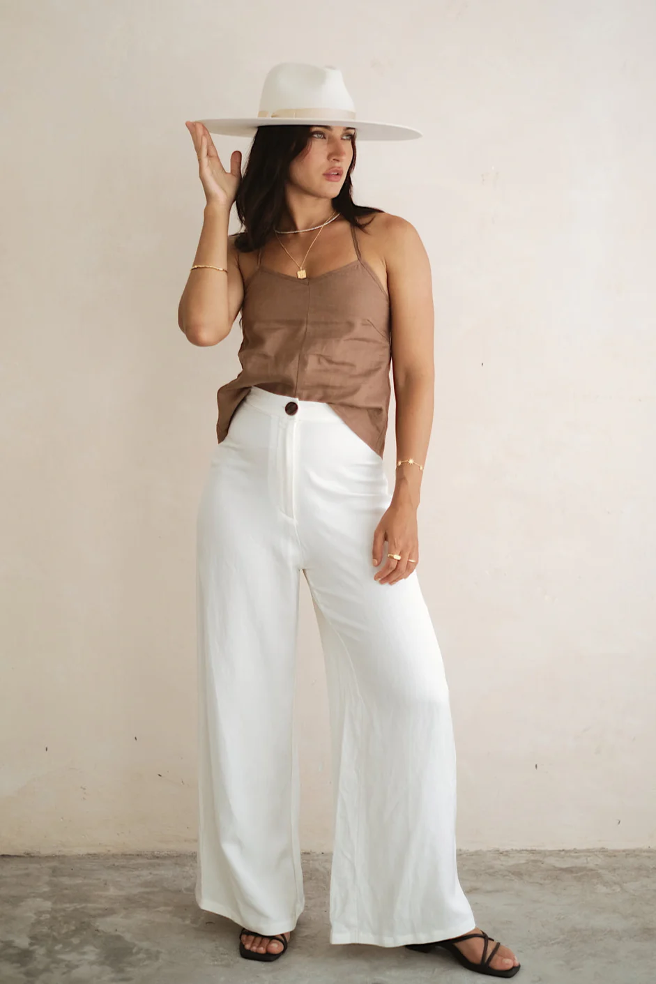 JENNY SINGLET - Cocoa - Image 7