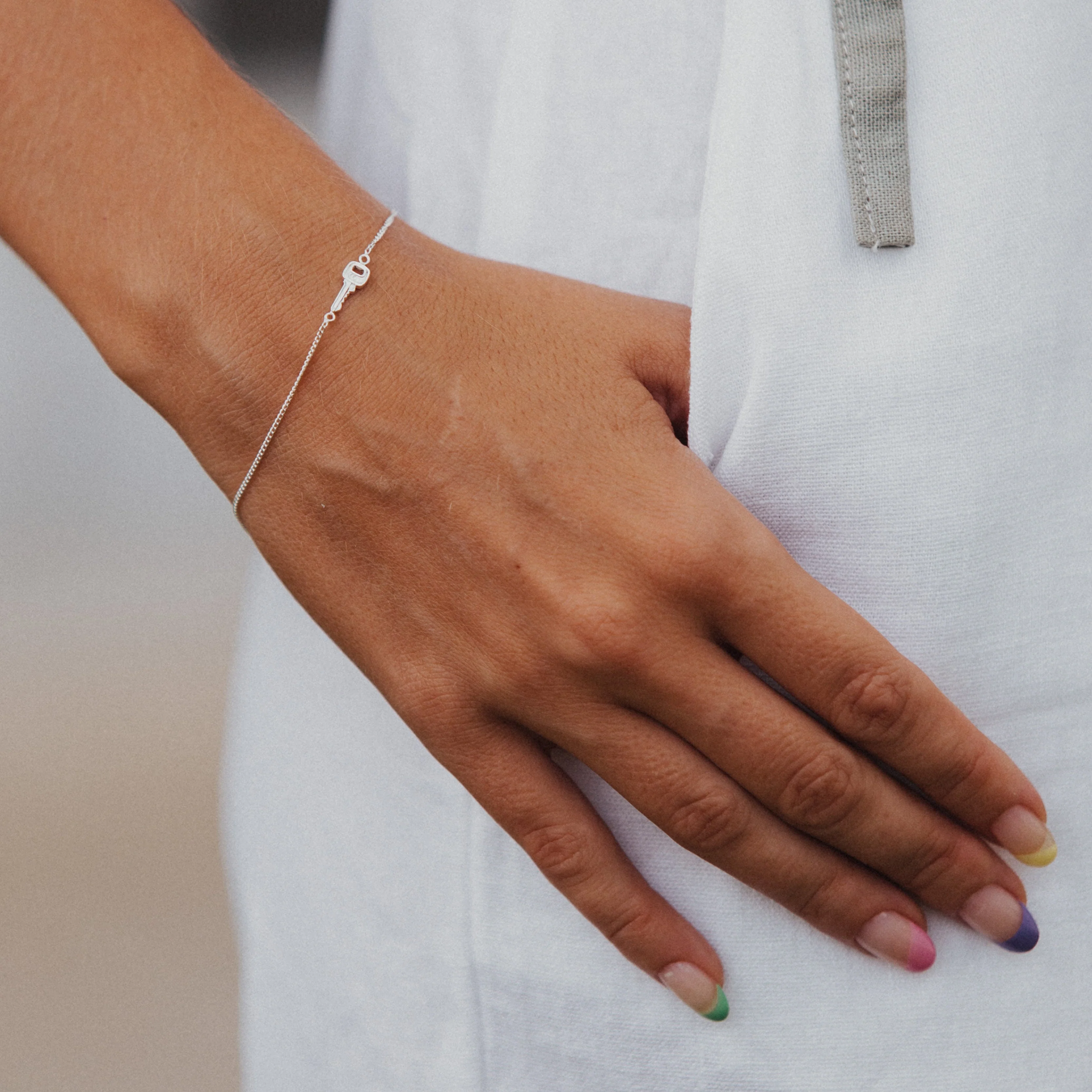 Key BFF Bracelet - SINGLE- Silver - Image 2