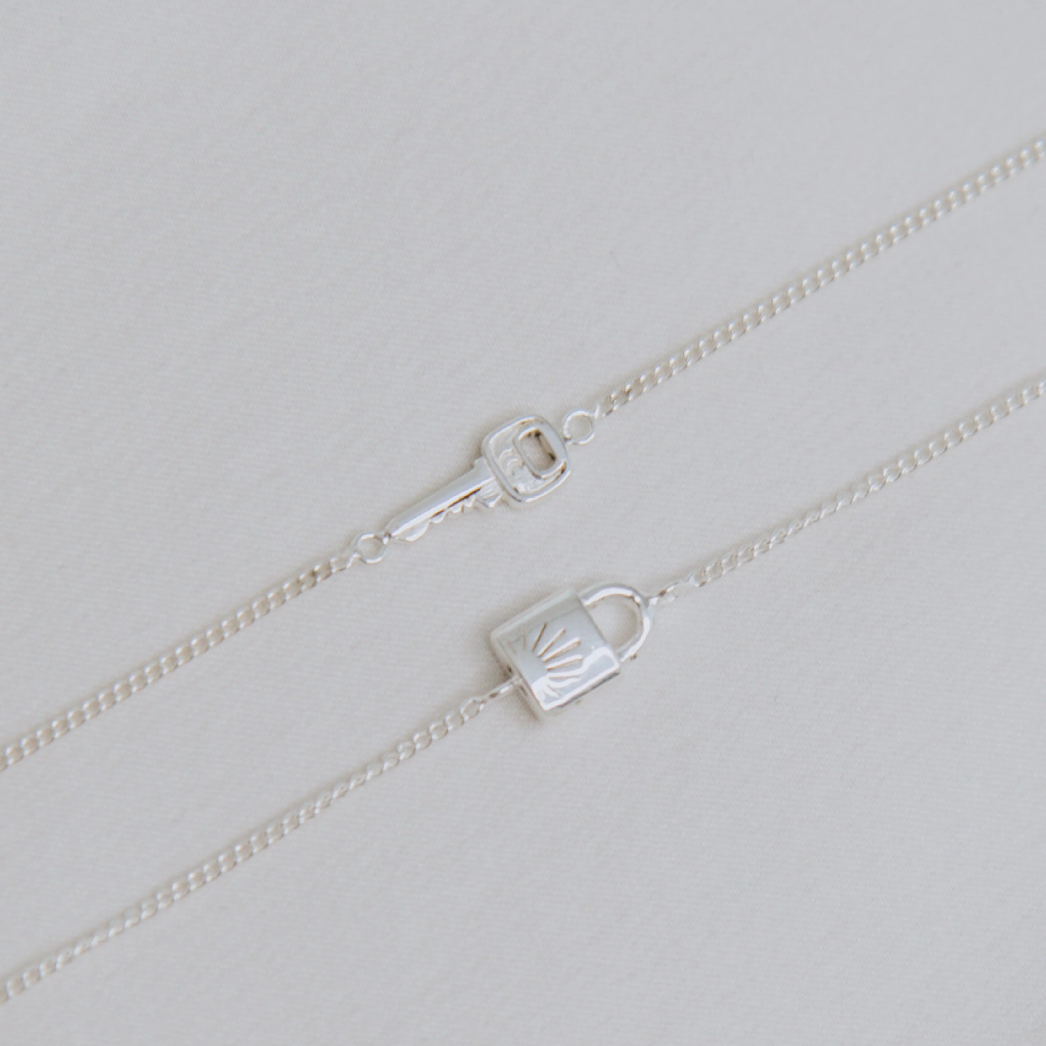 Lock BFF Necklace SINGLE - Silver - Image 4