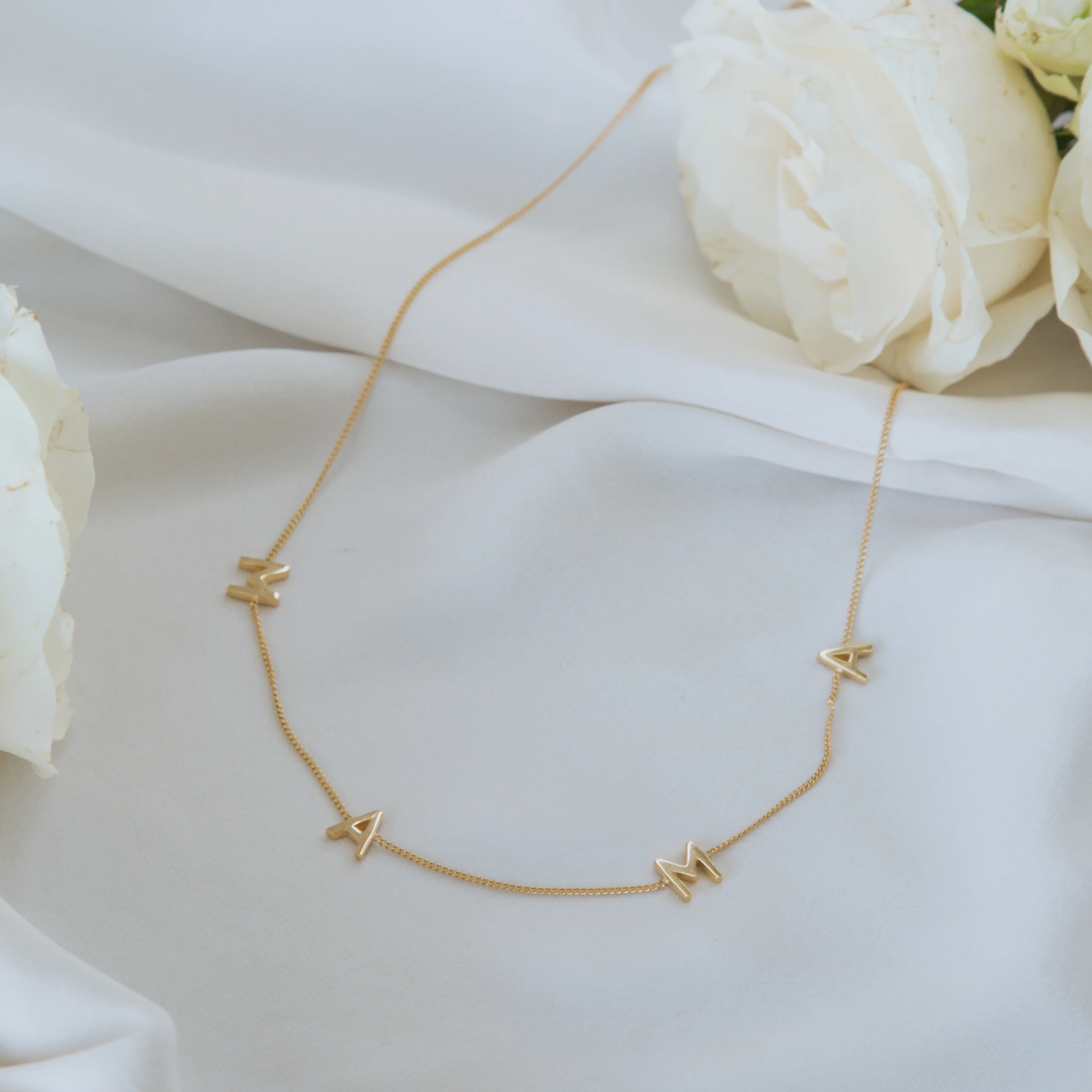 MAMA Necklace - Gold - Image 4