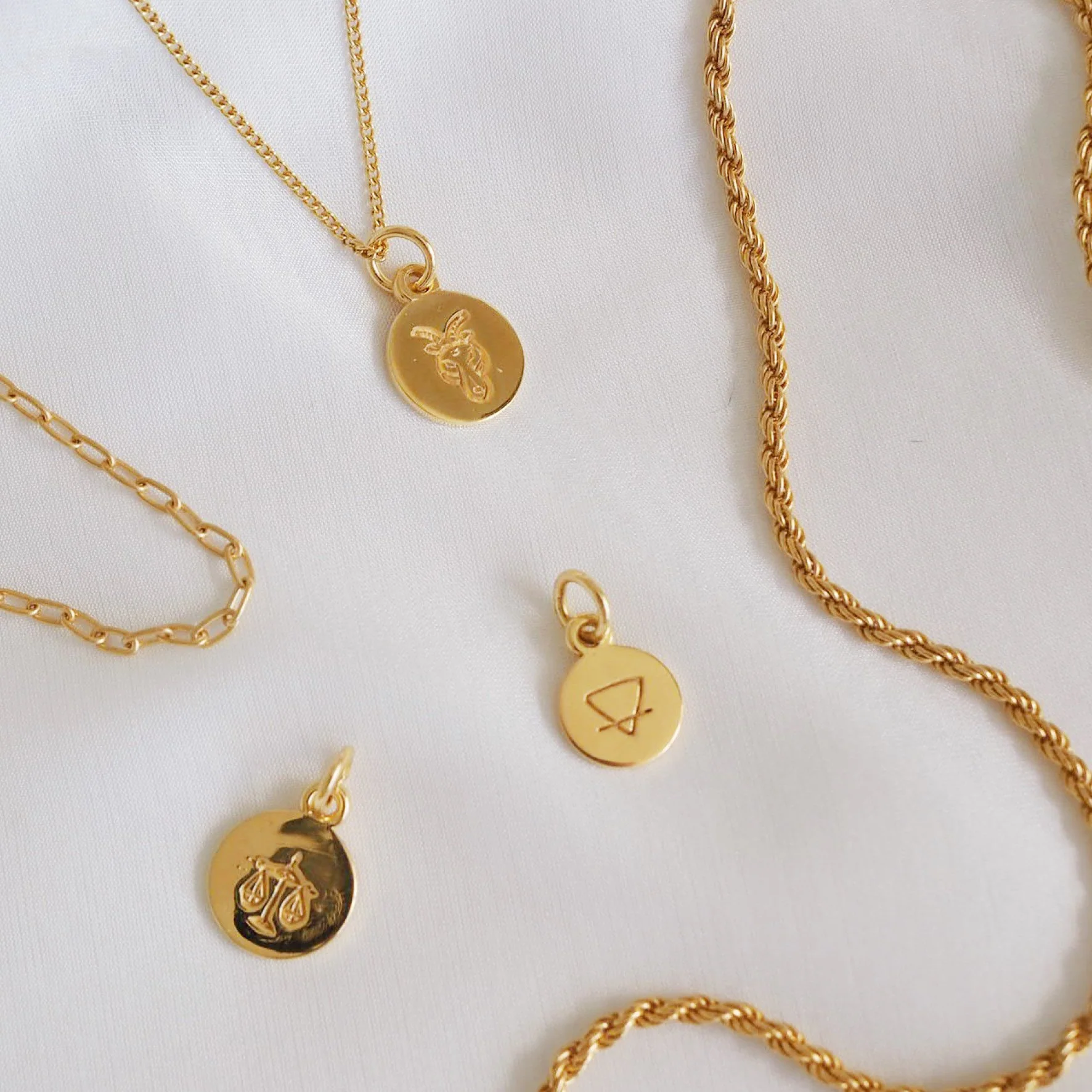 Capricorn Mini Zodiac Necklace - Gold - Image 3