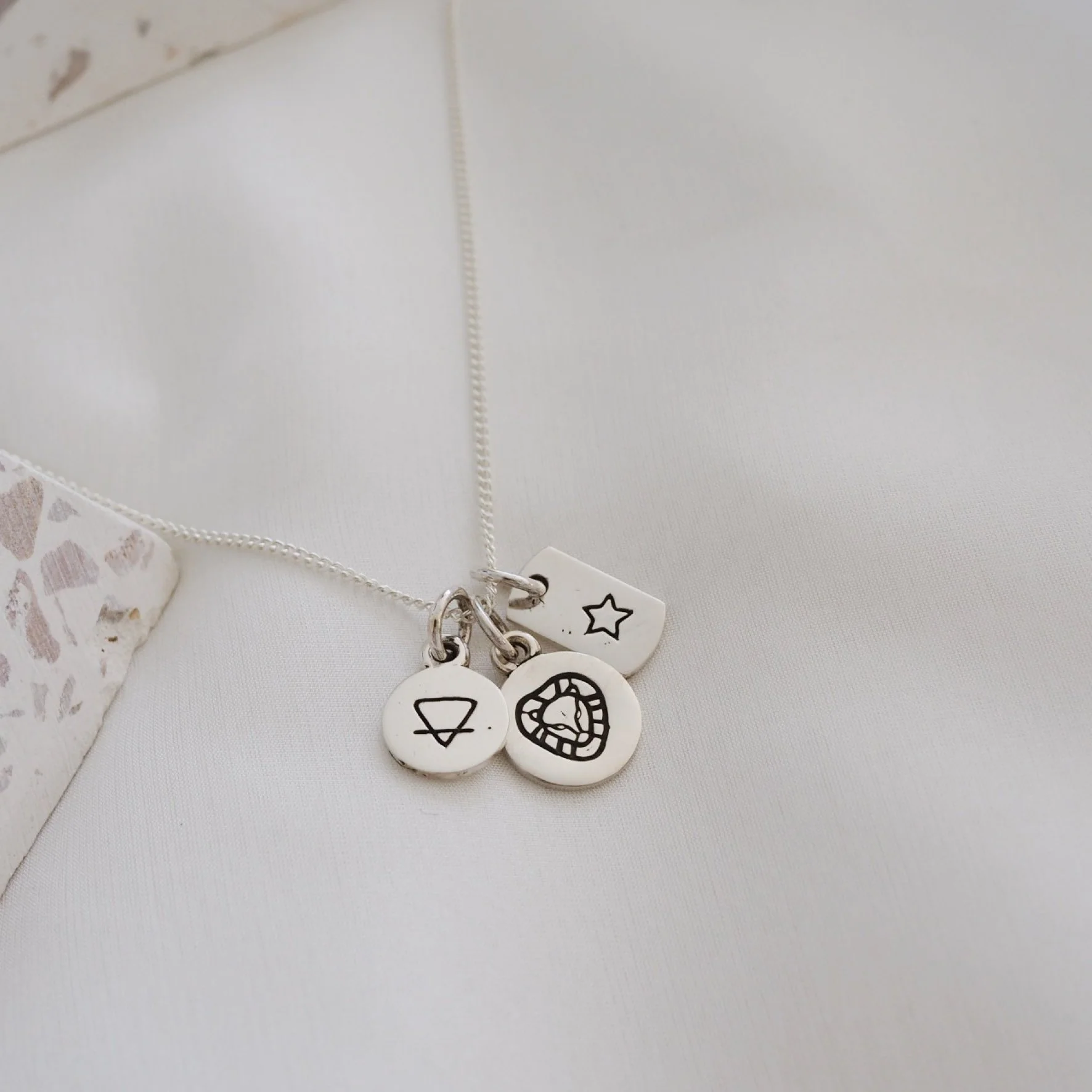Leo Mini Zodiac Necklace - Silver - Image 3