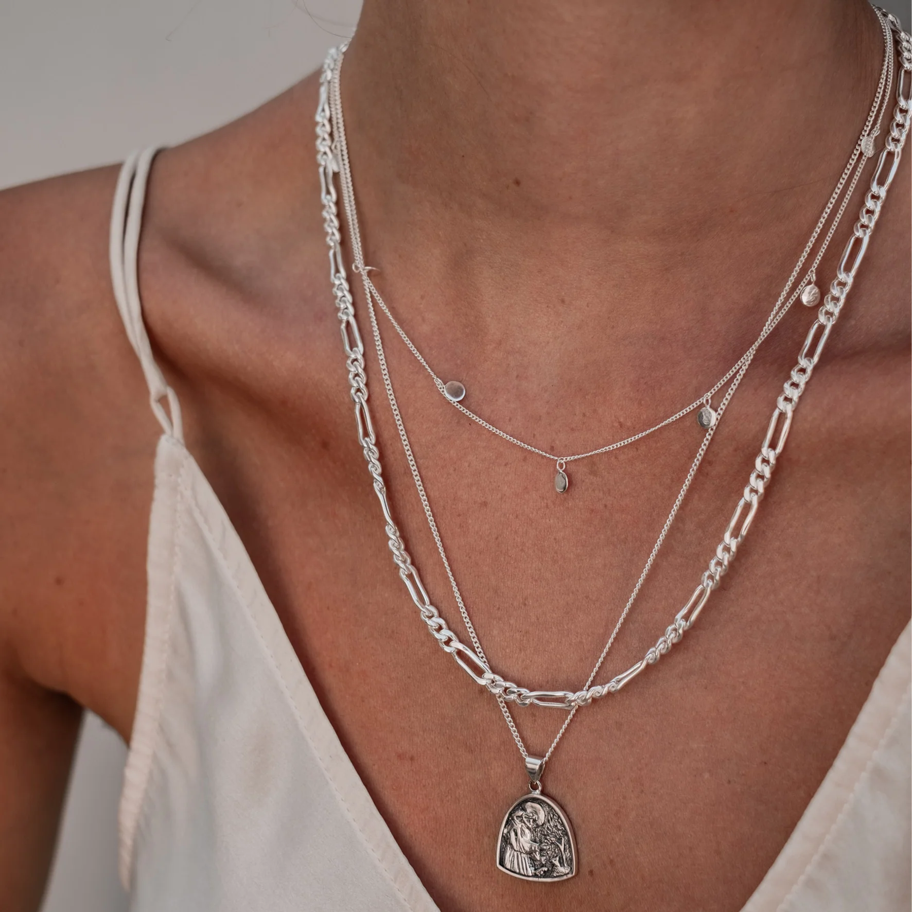 Minimalist Figari Chain Necklace - Silver - Image 6