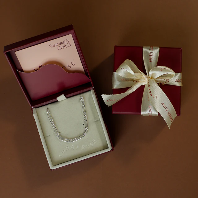 Minimalist Figari Chain Necklace - Silver - Image 8