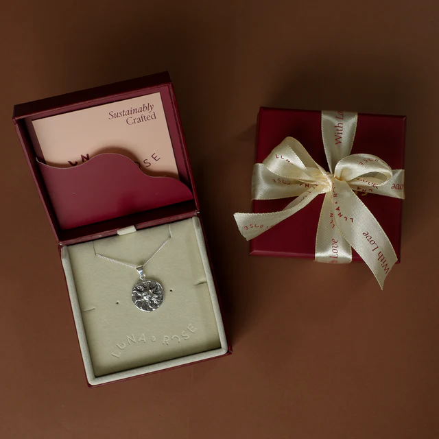 Neri x Luna & Rose - Alpha Necklace - Silver - Image 7