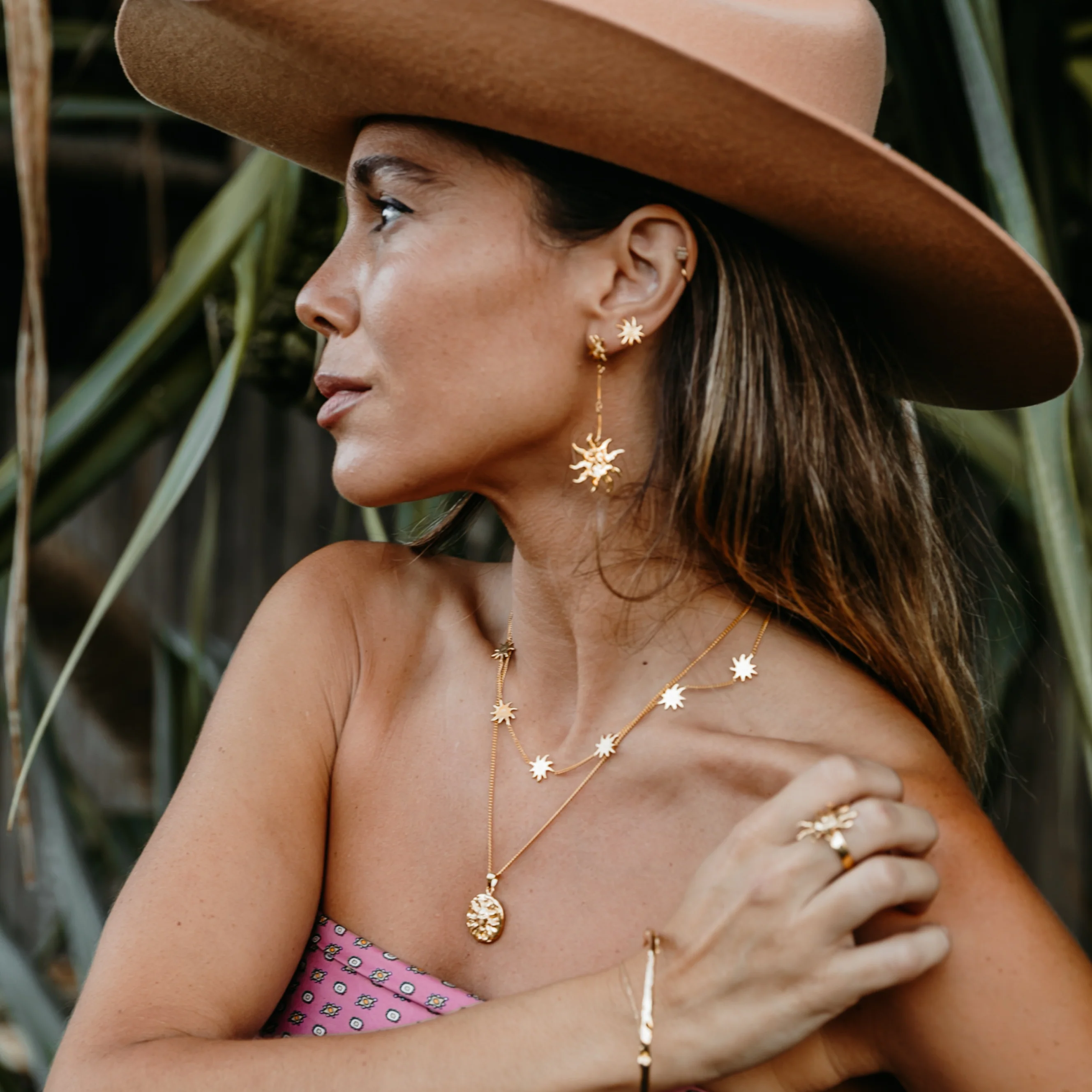Neri x Luna & Rose - Celestial Sun Necklace - Gold - PRE ORDER - Image 5