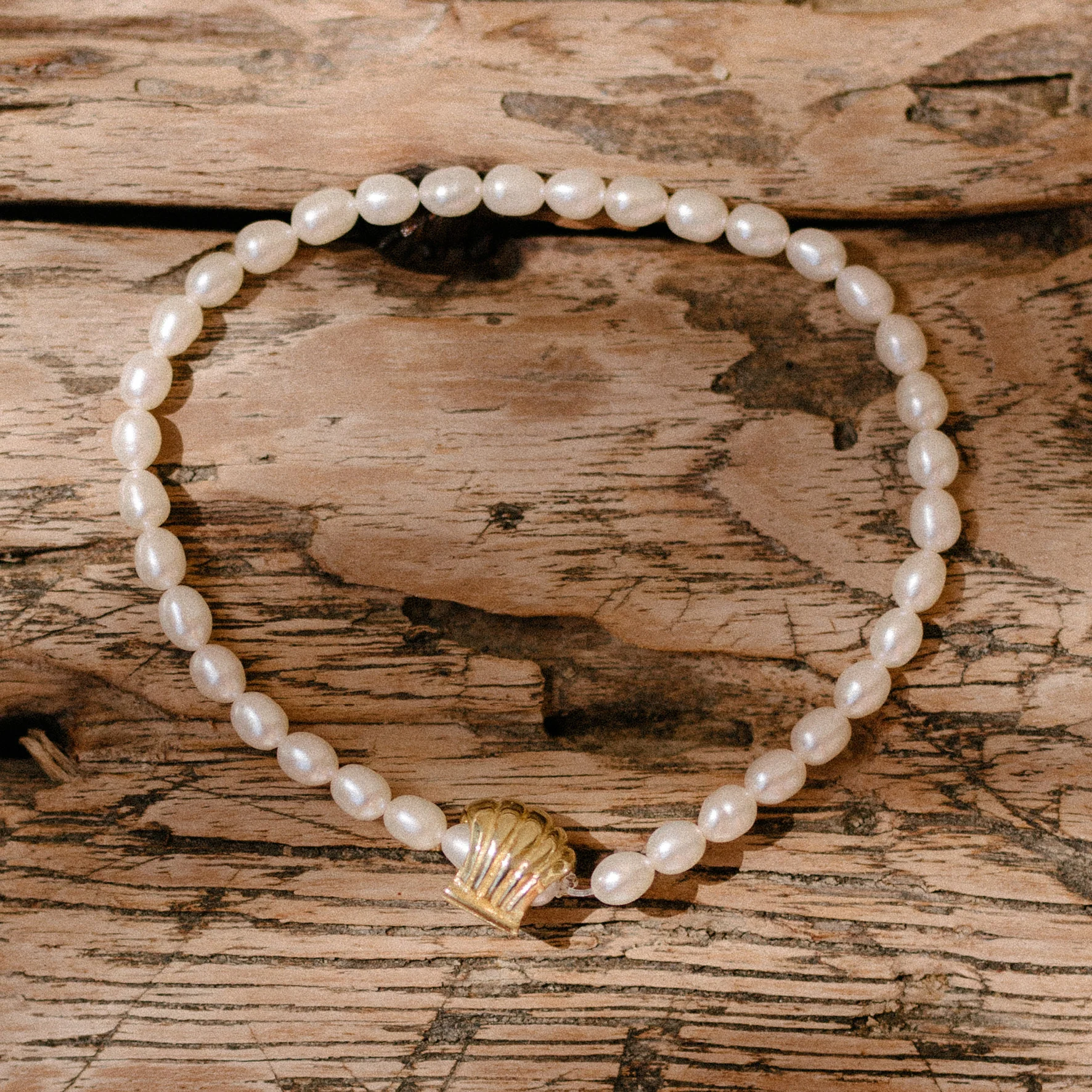 Pearly Whites Bracelet - GOLD - Image 4