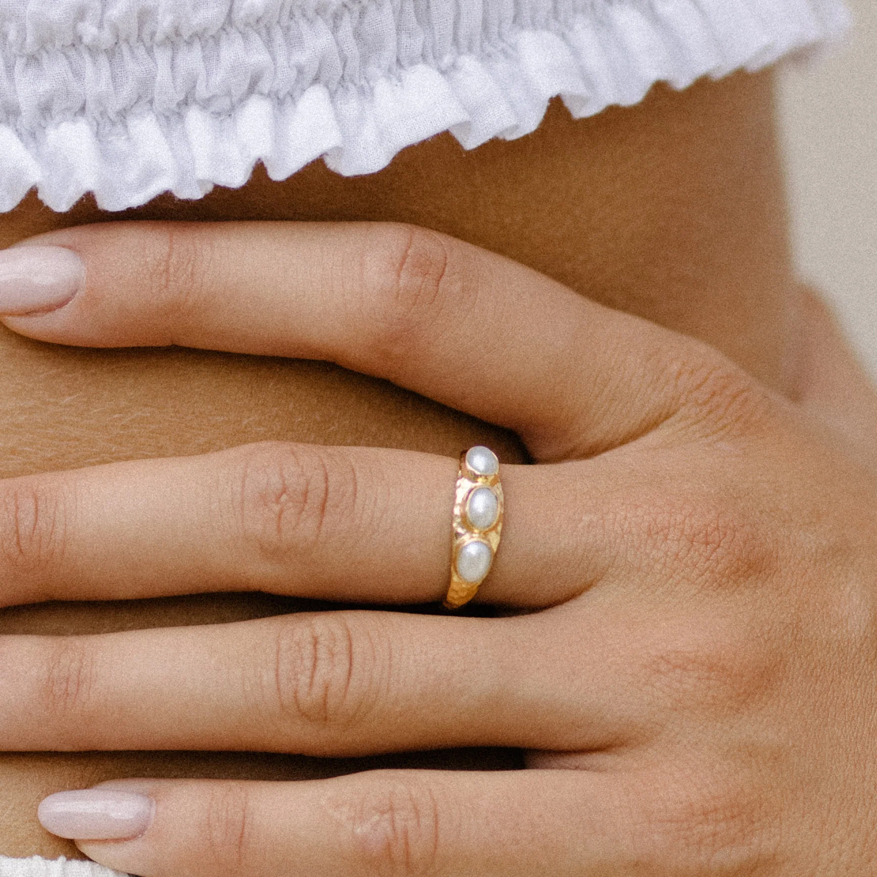 Polly Triple Pearl Ring - SILVER - Image 4