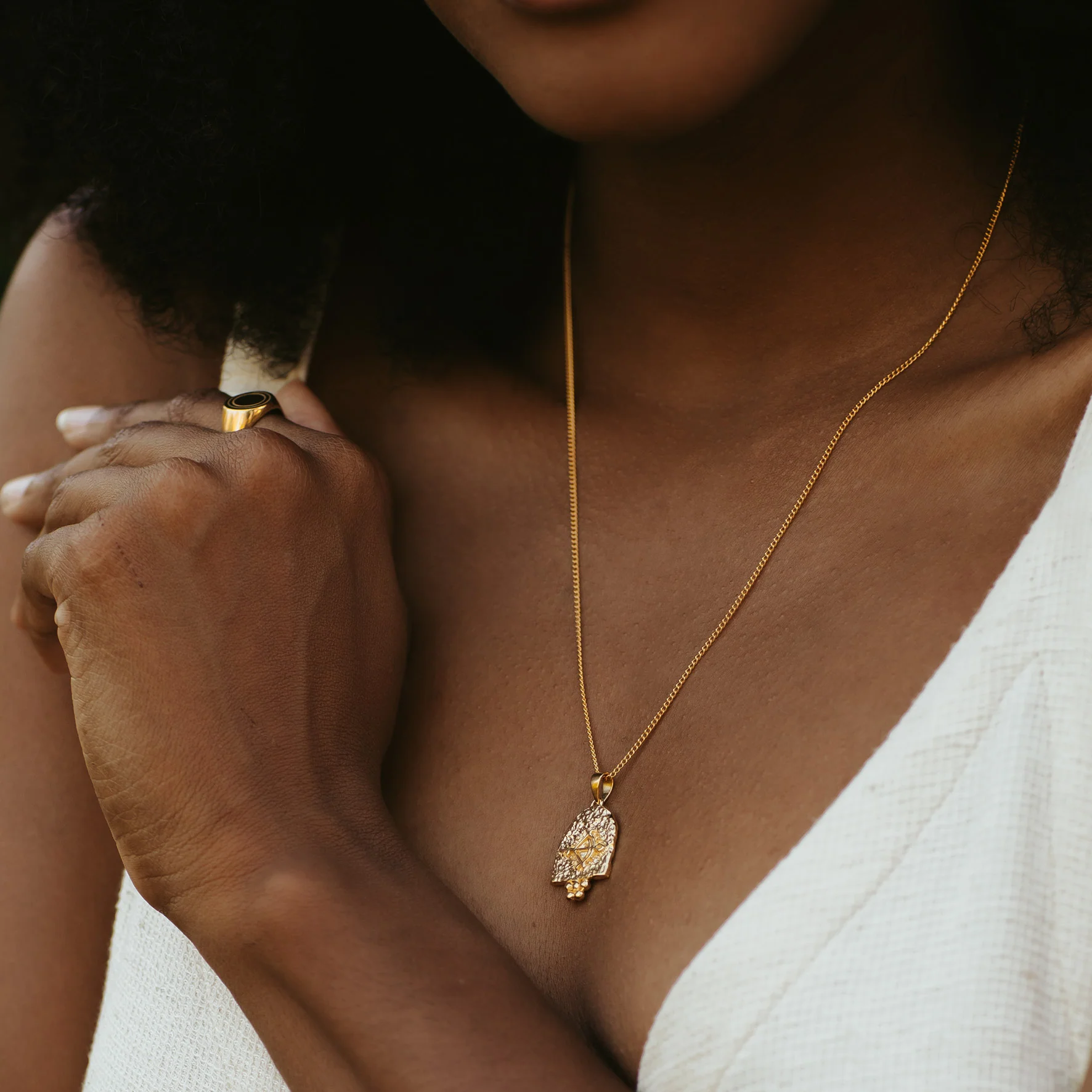 SAGITTARIUS ZODIAC NECKLACE - GOLD - Image 2