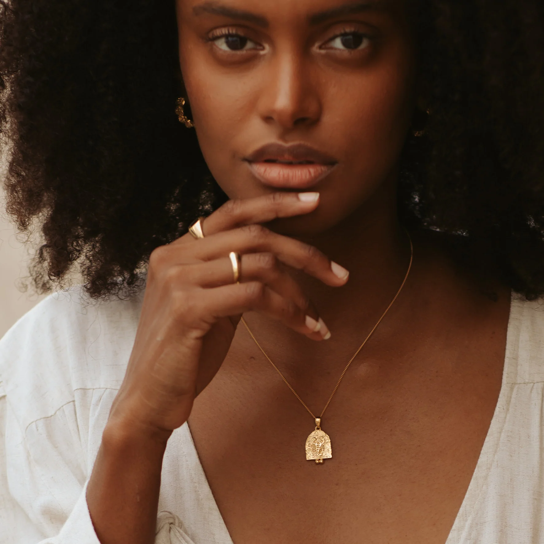 SCORPIO ZODIAC NECKLACE - GOLD - Image 2