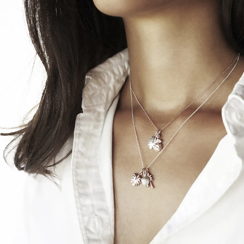Shell We Dance? Necklace (Silver) - Image 4