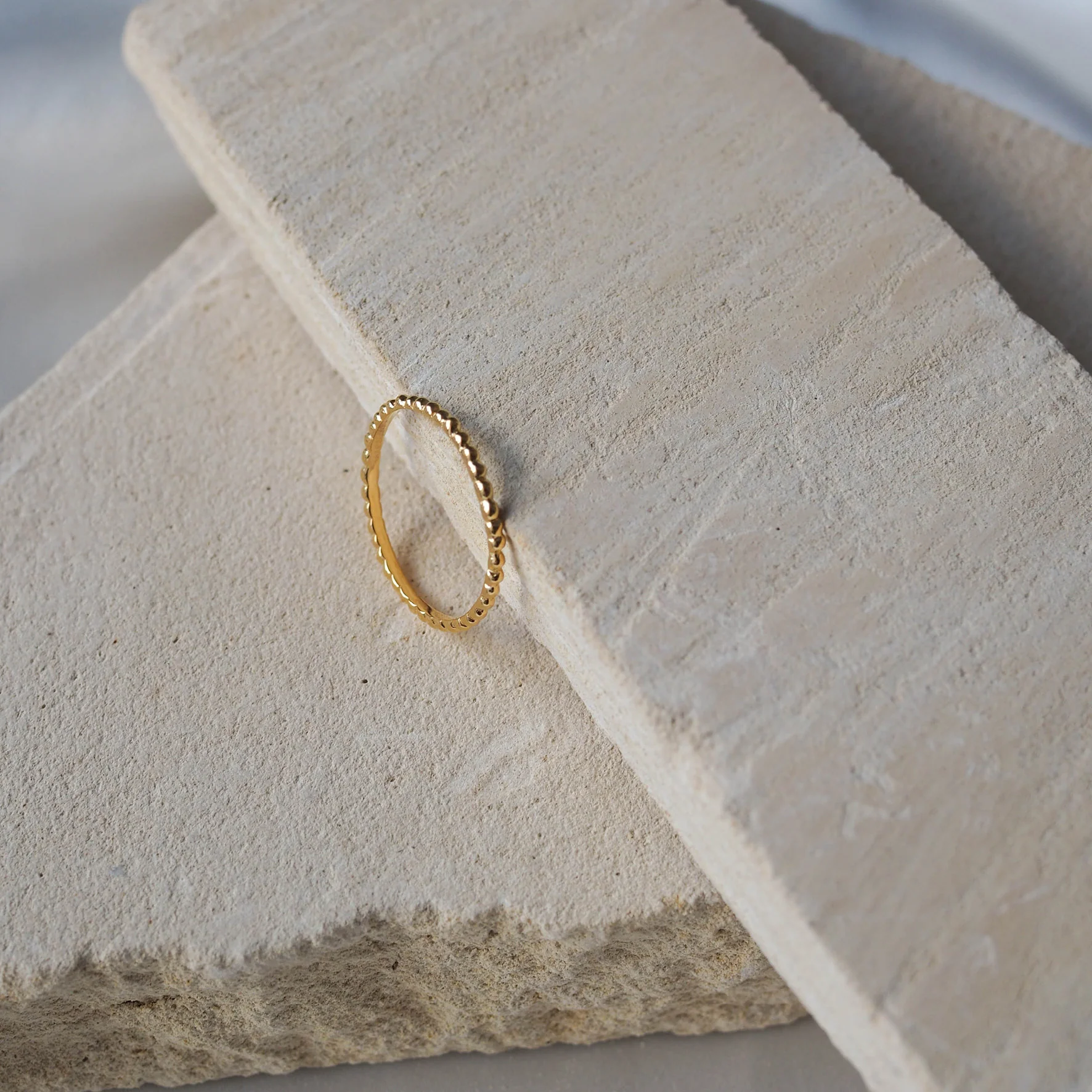 Central Park Dotty Ring - Gold - Image 4