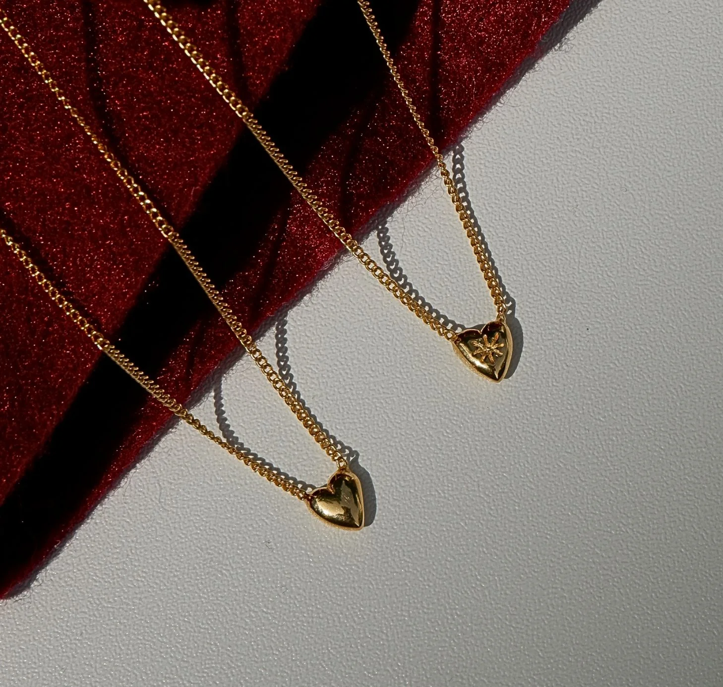 SOLID 9KT GOLD - Mini Heart 'Love Puff' Necklace - Image 3