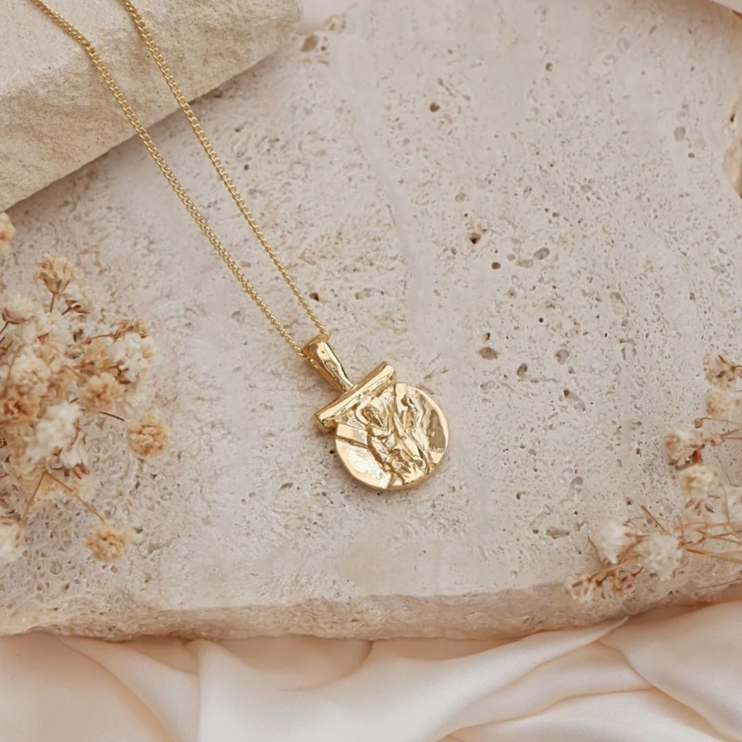 9KT SOLID GOLD - St Andrew - Patron Saint of Strength, Guidance & Hope - Image 4