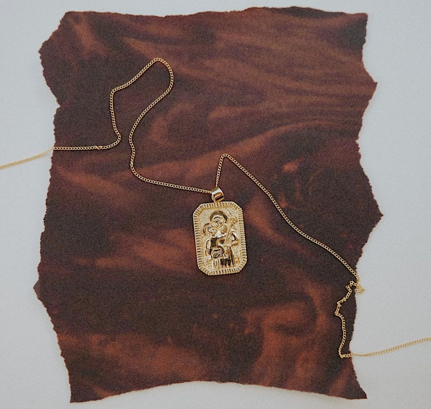 9KT SOLID GOLD - St Anthony - Patron Saint of Miracles - Image 3