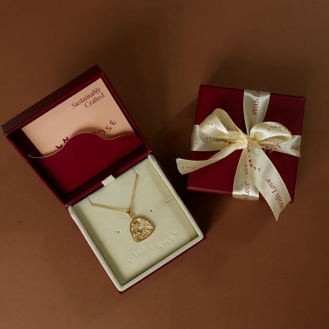 St Assisi - Patron Saint of Animals & the Environment Necklace - Gold - Image 7