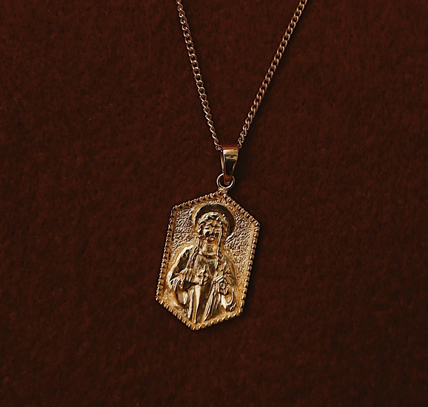 St Dwynwen - Patron Saint of Lovers - Gold - Image 3