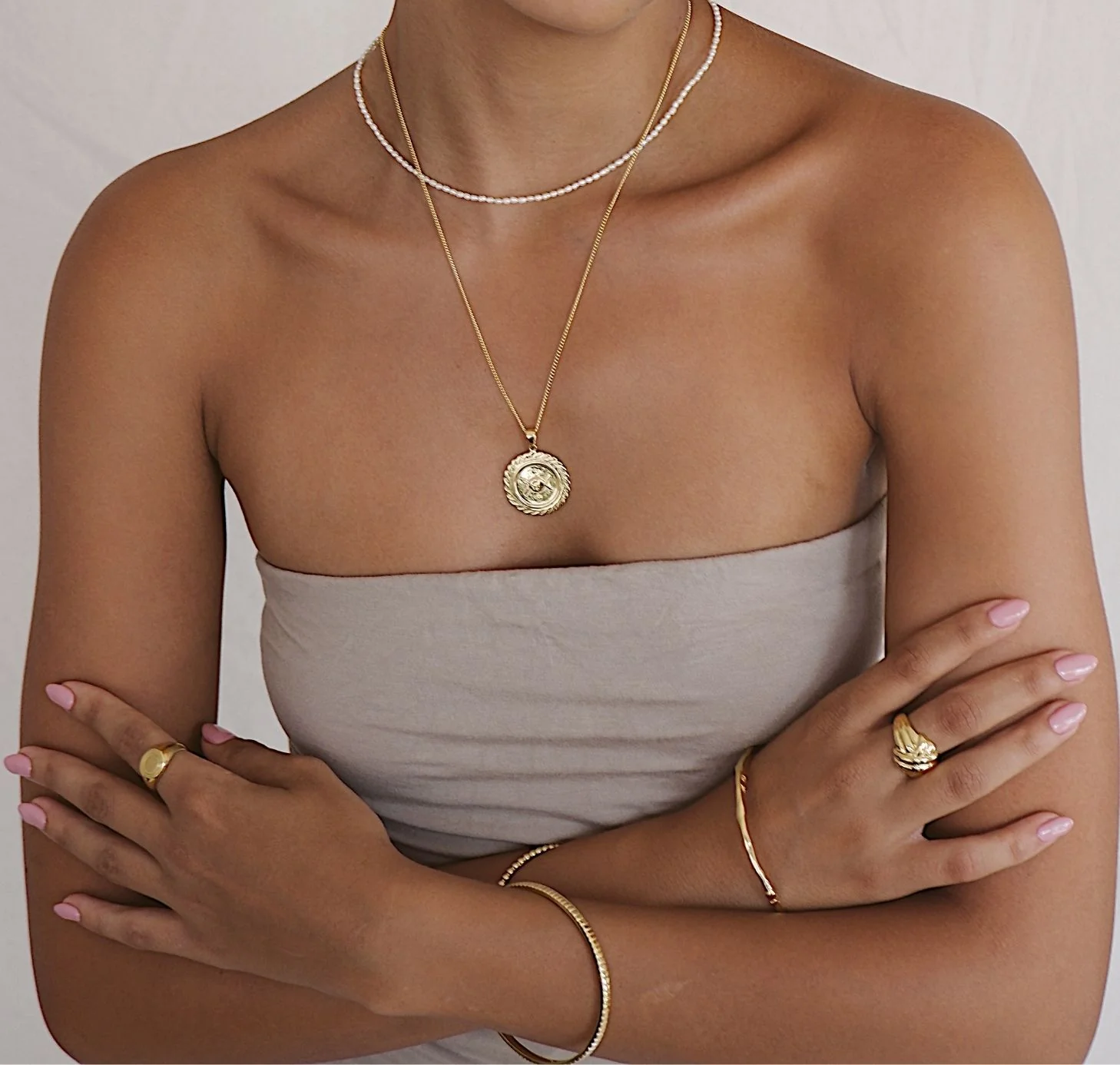 9KT SOLID GOLD - SUZANNE 'PROTECTION' NECKLACE - Image 4