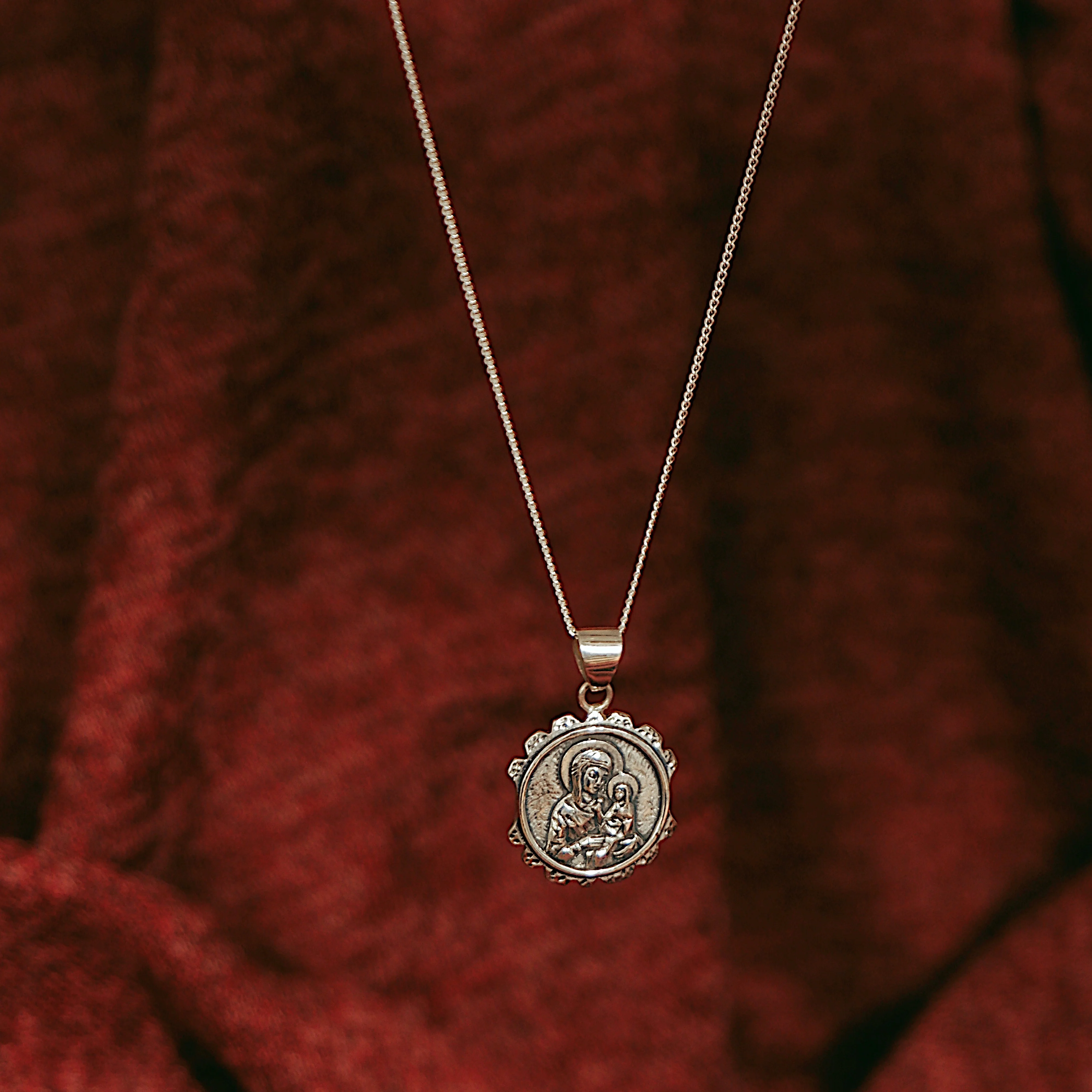 St Anne - Patron Saint of Mothers, Grandmothers & Educators - Silver - Image 4