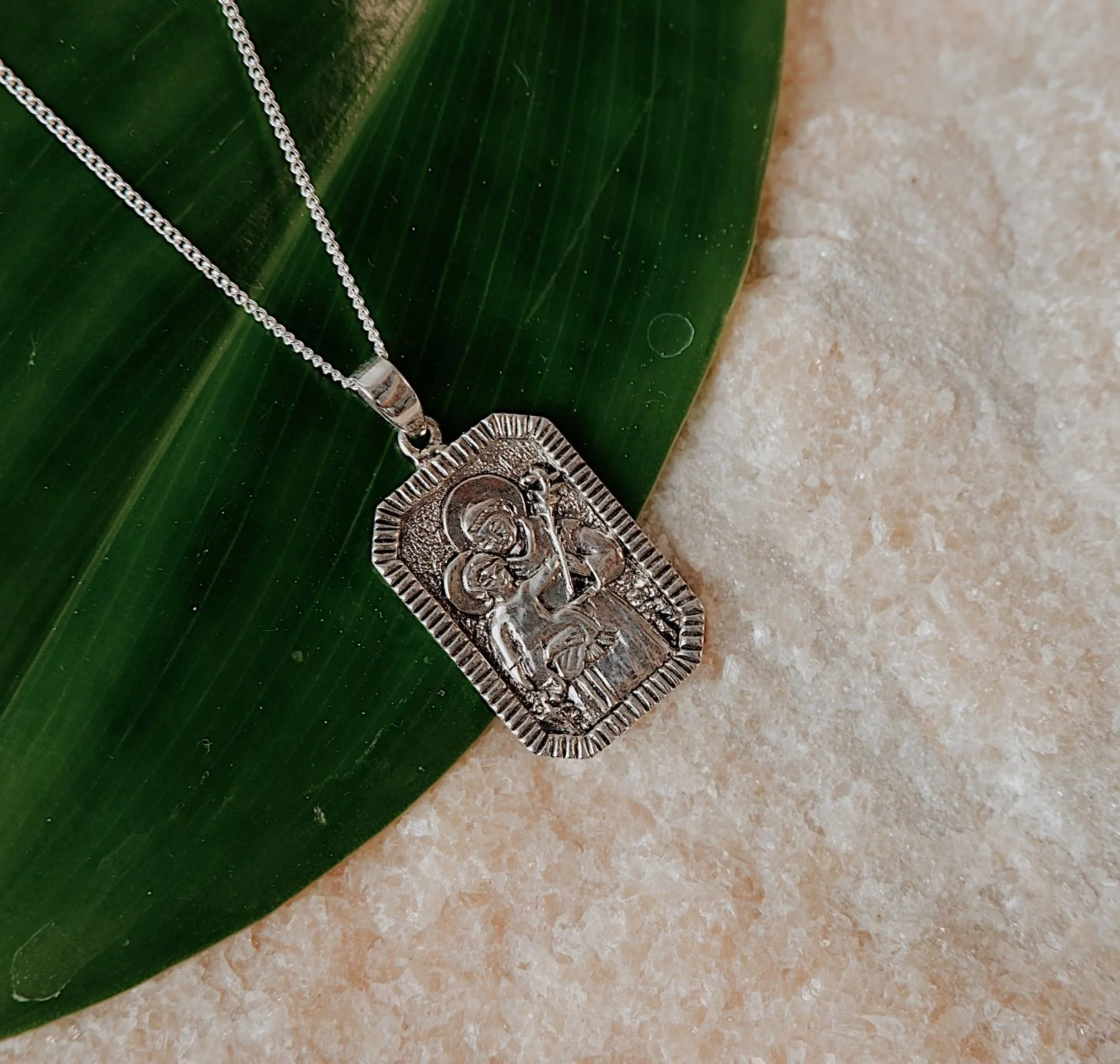 St Anthony - Patron Saint of Miracles - Silver - Image 3