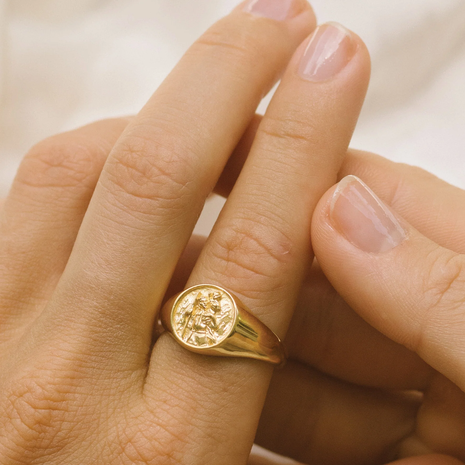St Christopher Patron Saint of Travel Signet Ring - Gold - Image 3
