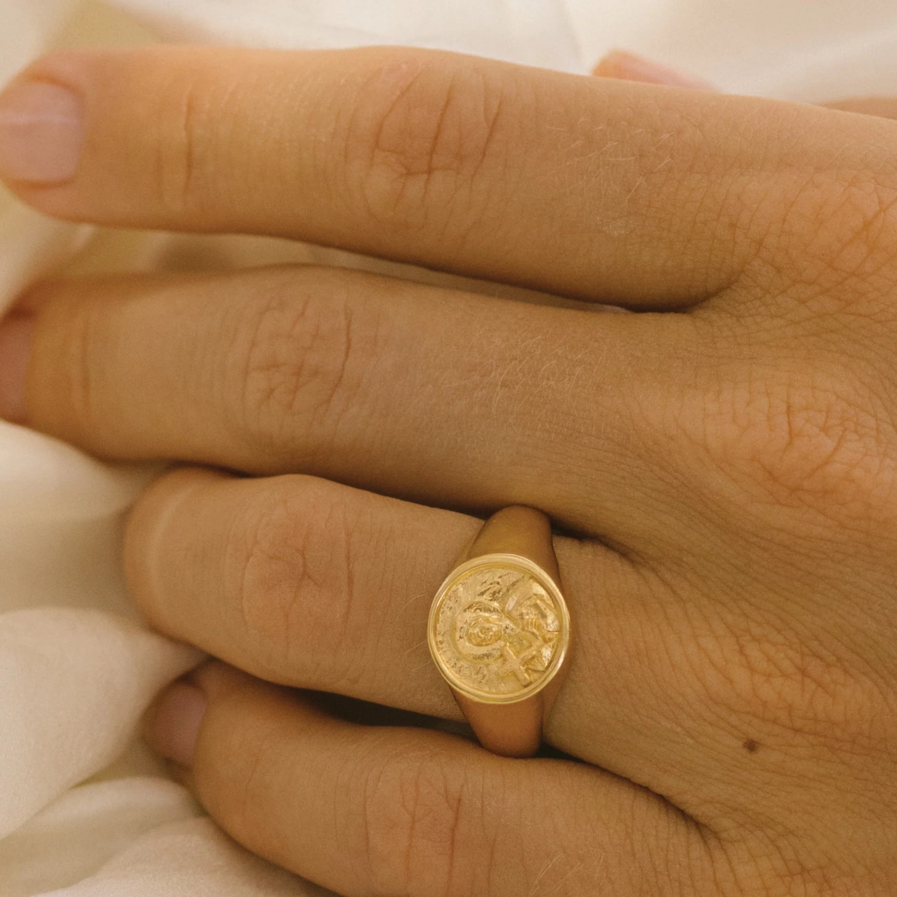 St Gerard Patron Saint of Motherhood Signet Ring - Gold - Image 6