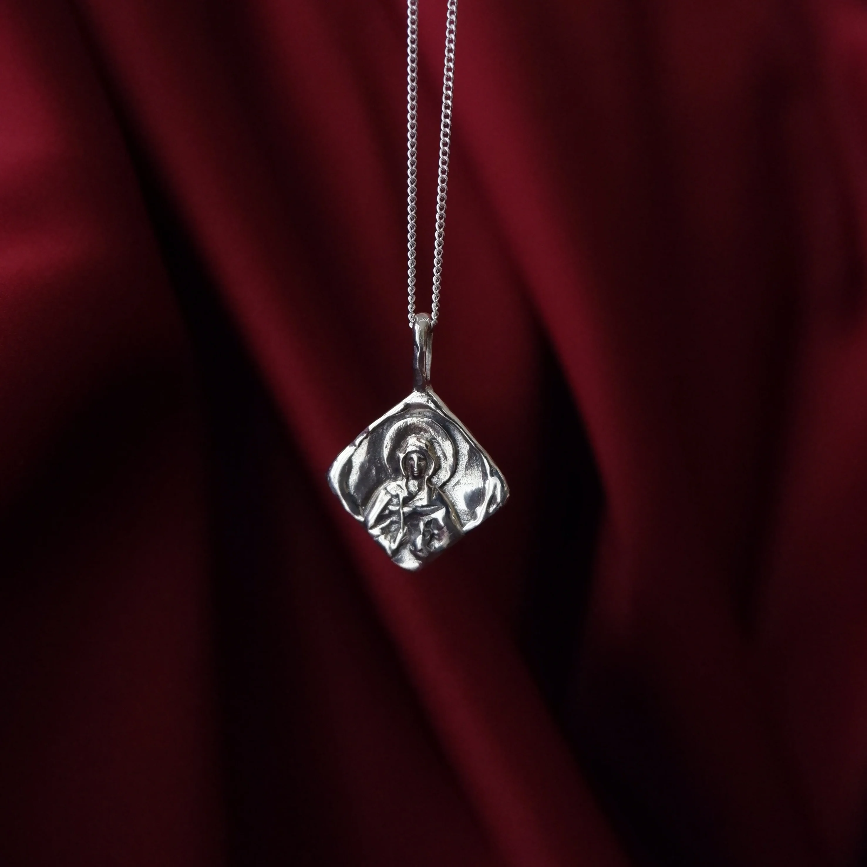 St Martha - Patron Saint of Cooking & Devoted Service - Silver - Image 3