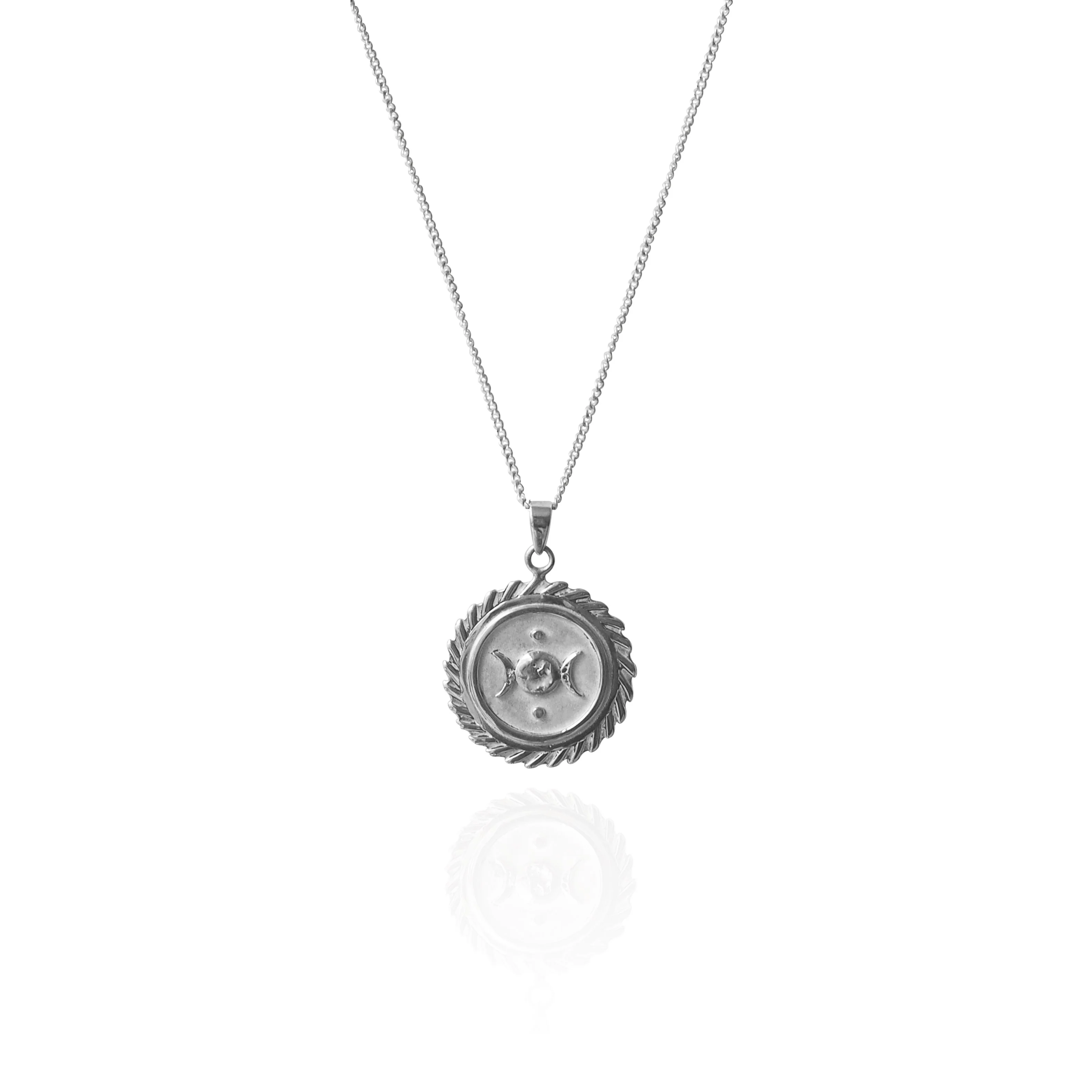 SUZANNE 'PROTECTION' NECKLACE PENDANT - SILVER - Image 4