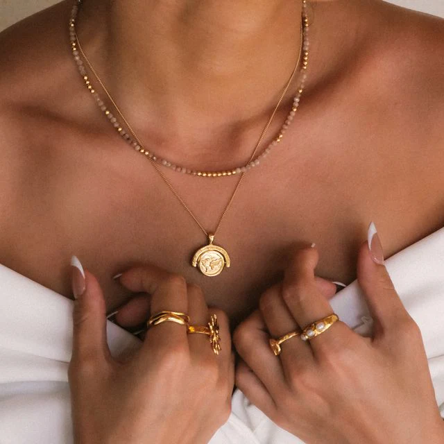 The Billy Blush Necklace - Gold - Image 4