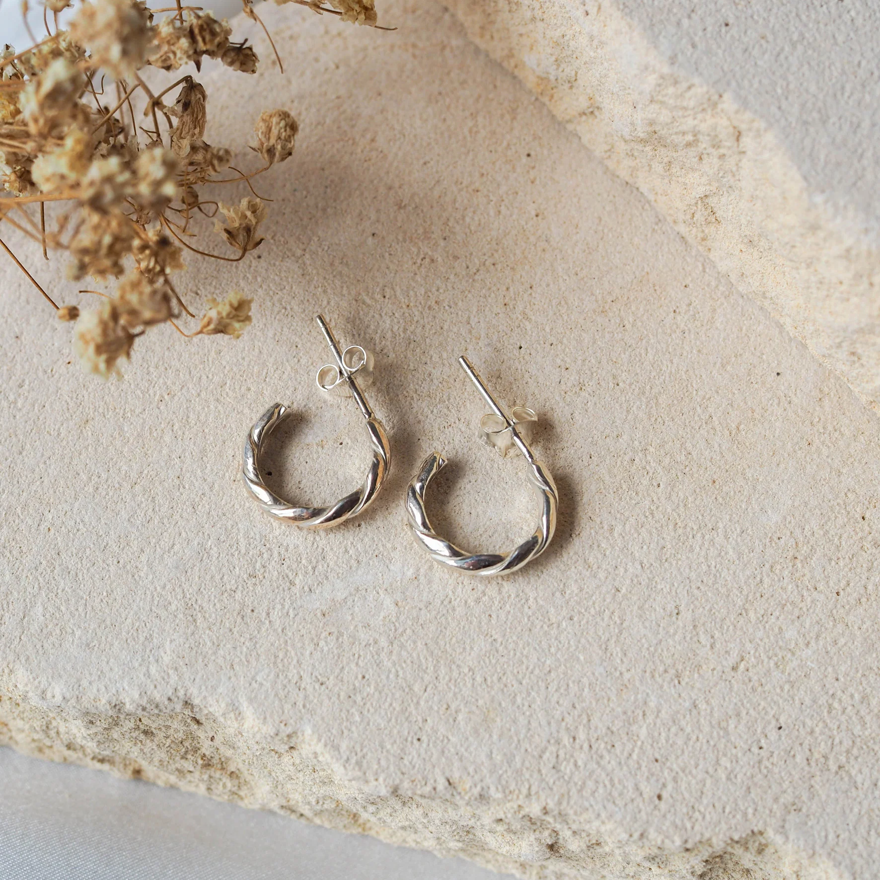 The Hudson Twisted Hoops 12mm - Silver - Image 3